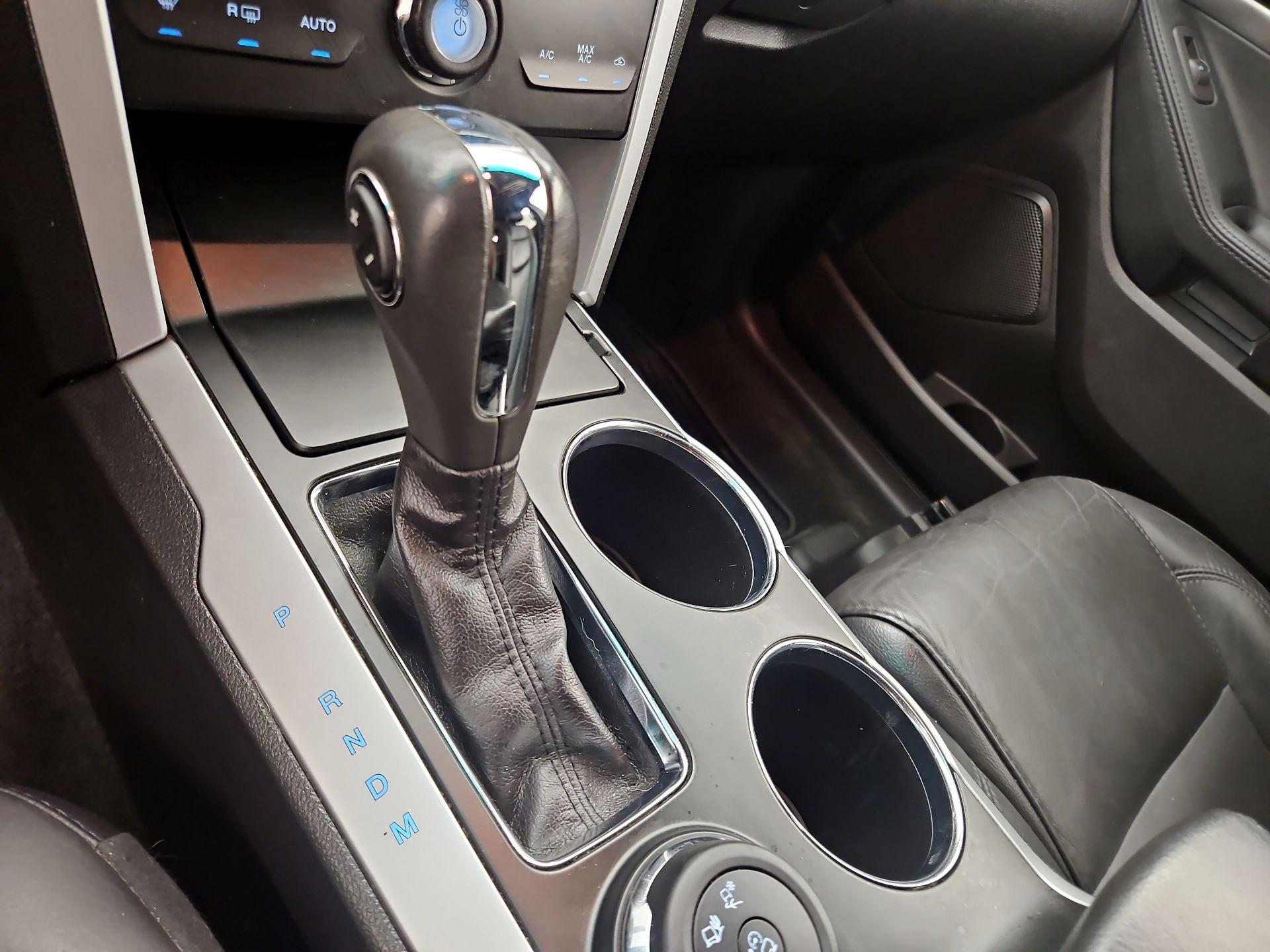 Thumbnail: 2014 Ford Explorer - 17