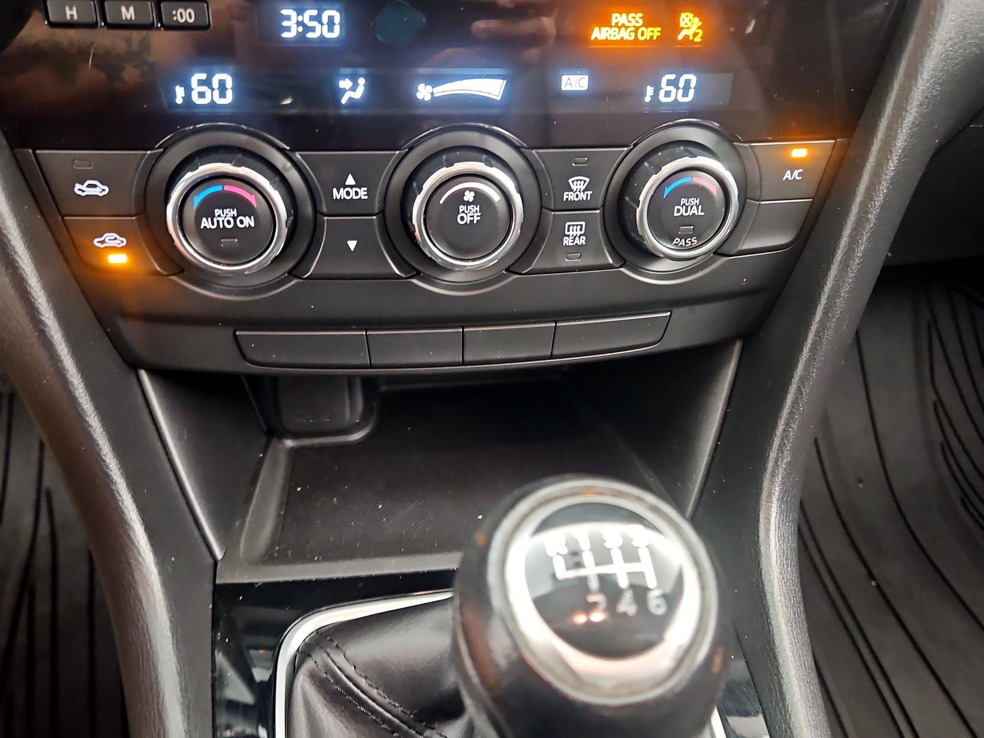 Thumbnail: 2015 Mazda Mazda6 - 16