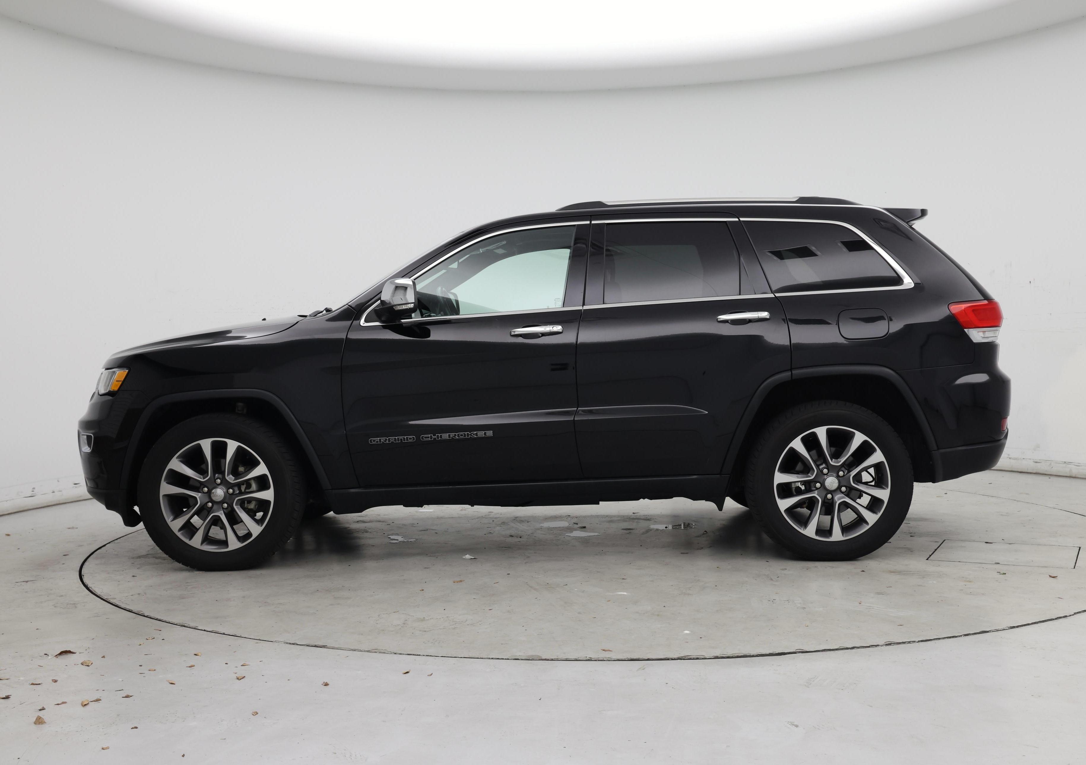 Thumbnail: 2018 Jeep Grand Cherokee - 3