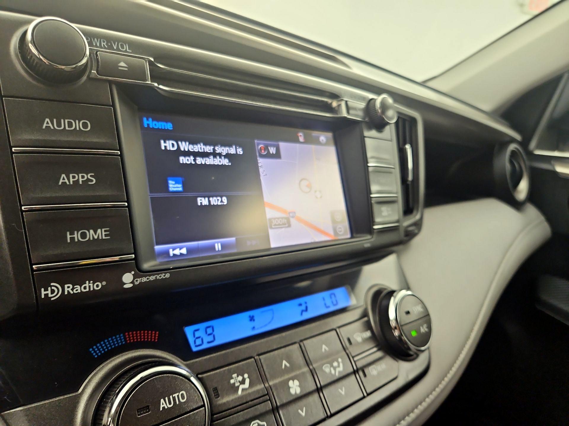 Thumbnail: 2014 Toyota RAV4 - 14