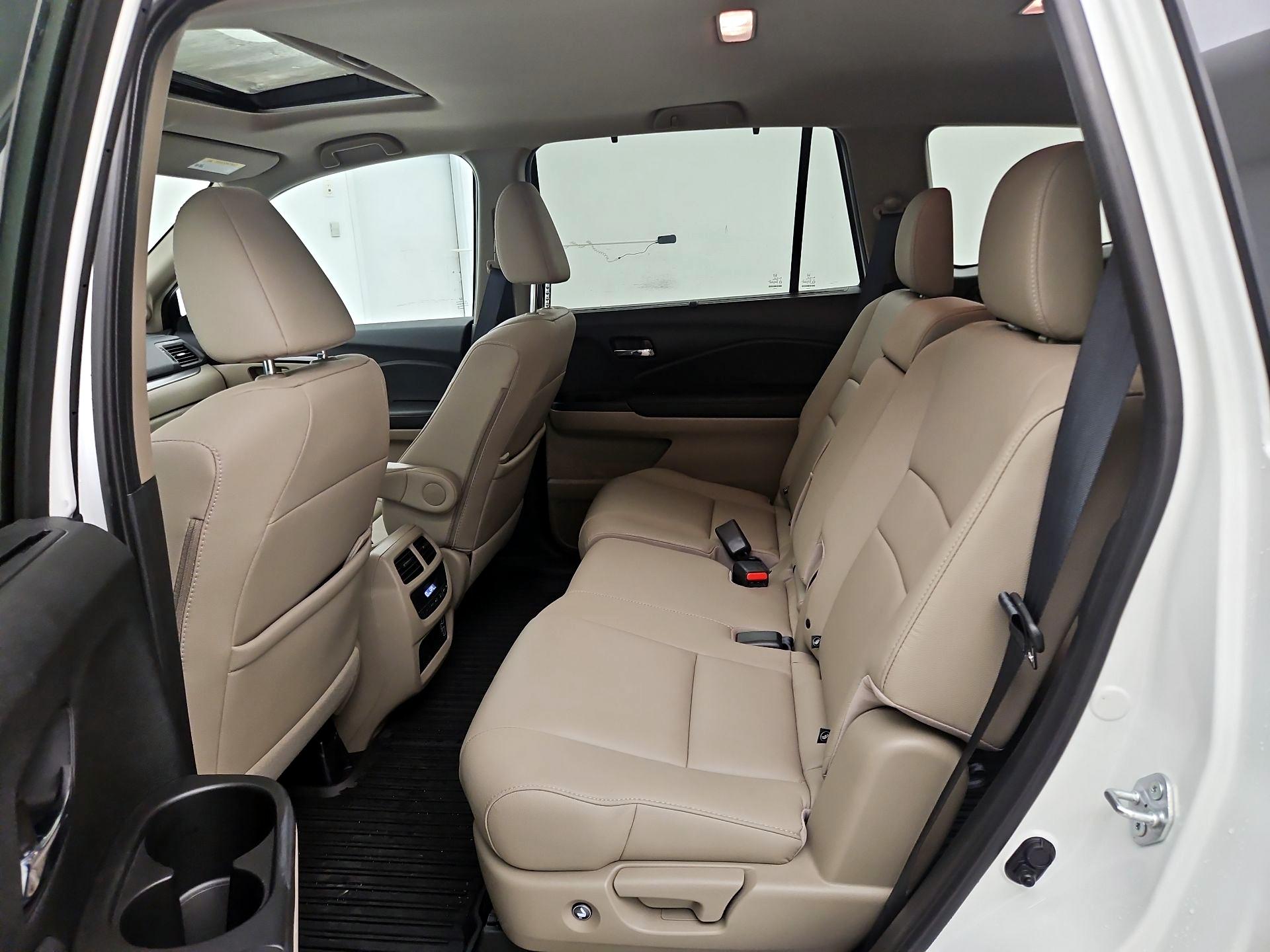 Thumbnail: 2021 Honda Pilot - 20