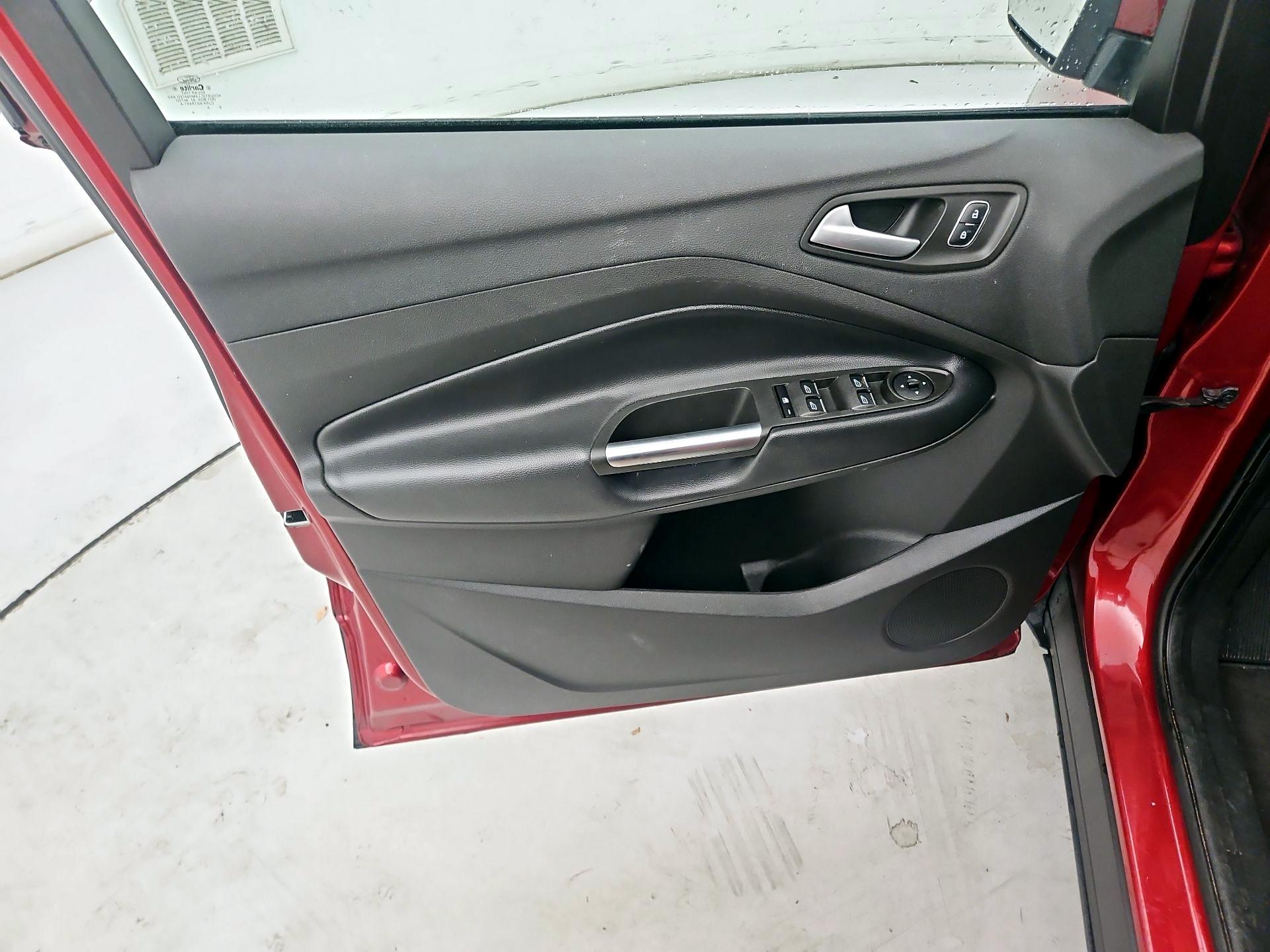 Thumbnail: 2019 Ford Escape - 12