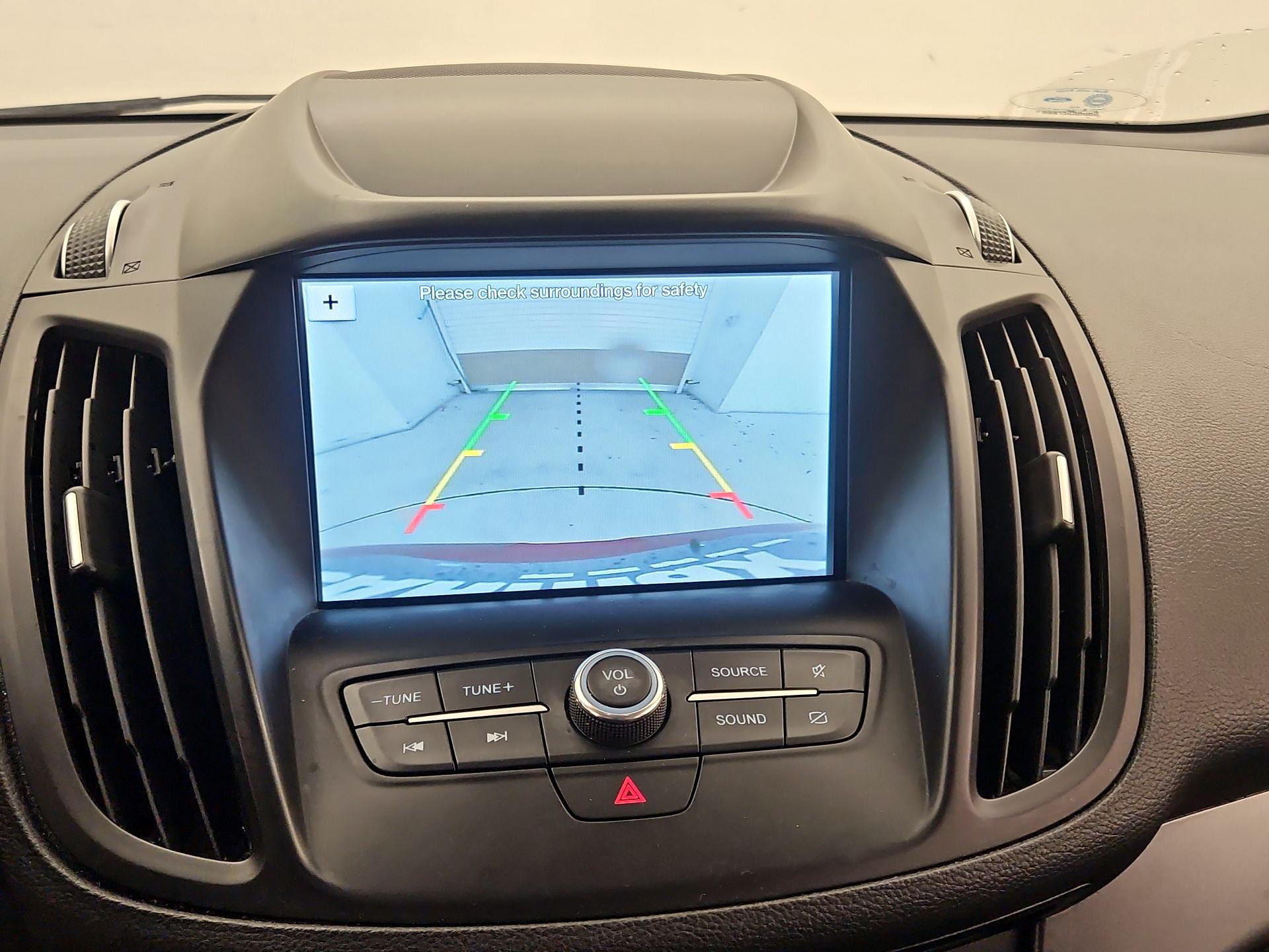 Thumbnail: 2019 Ford Escape - 14