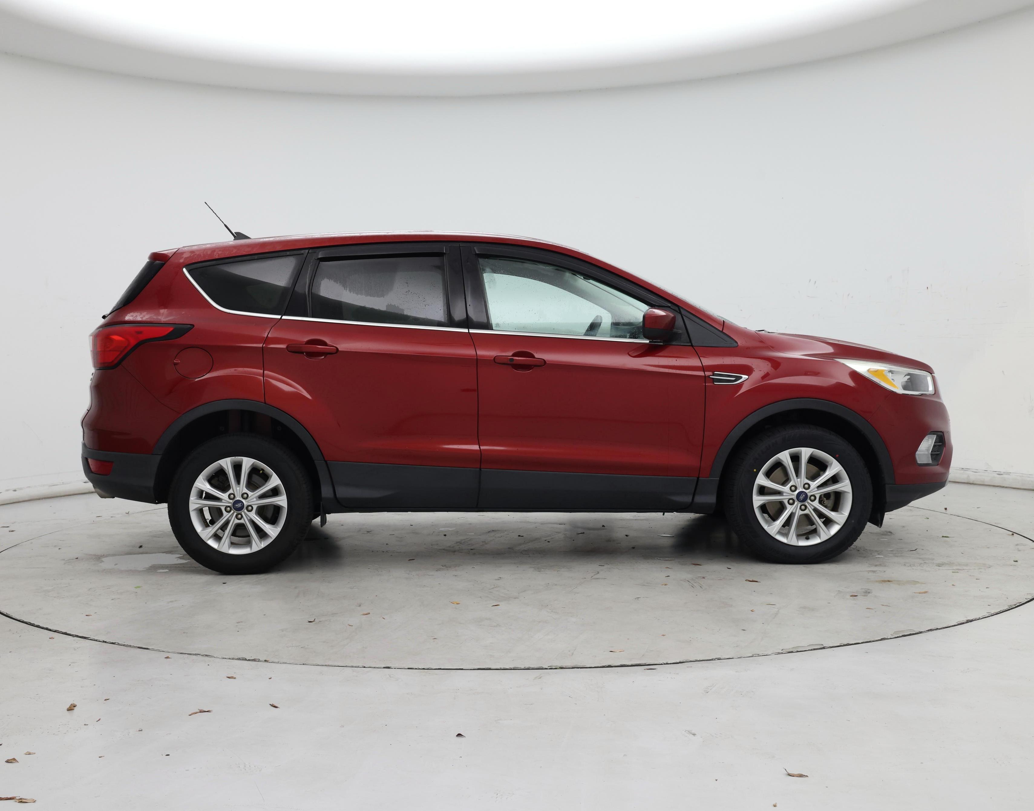 Thumbnail: 2019 Ford Escape - 7