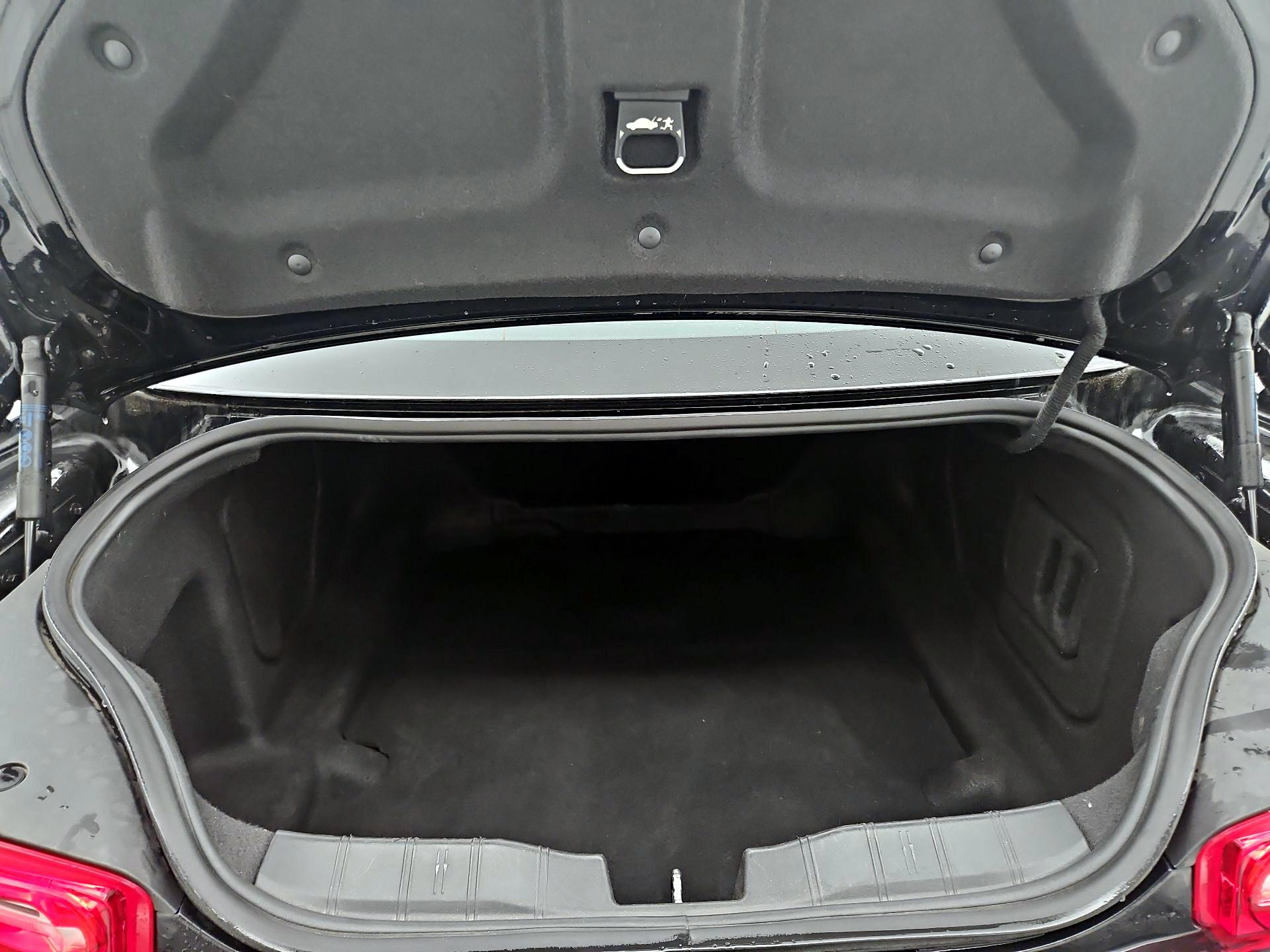 Thumbnail: 2019 Chevrolet Camaro - 20