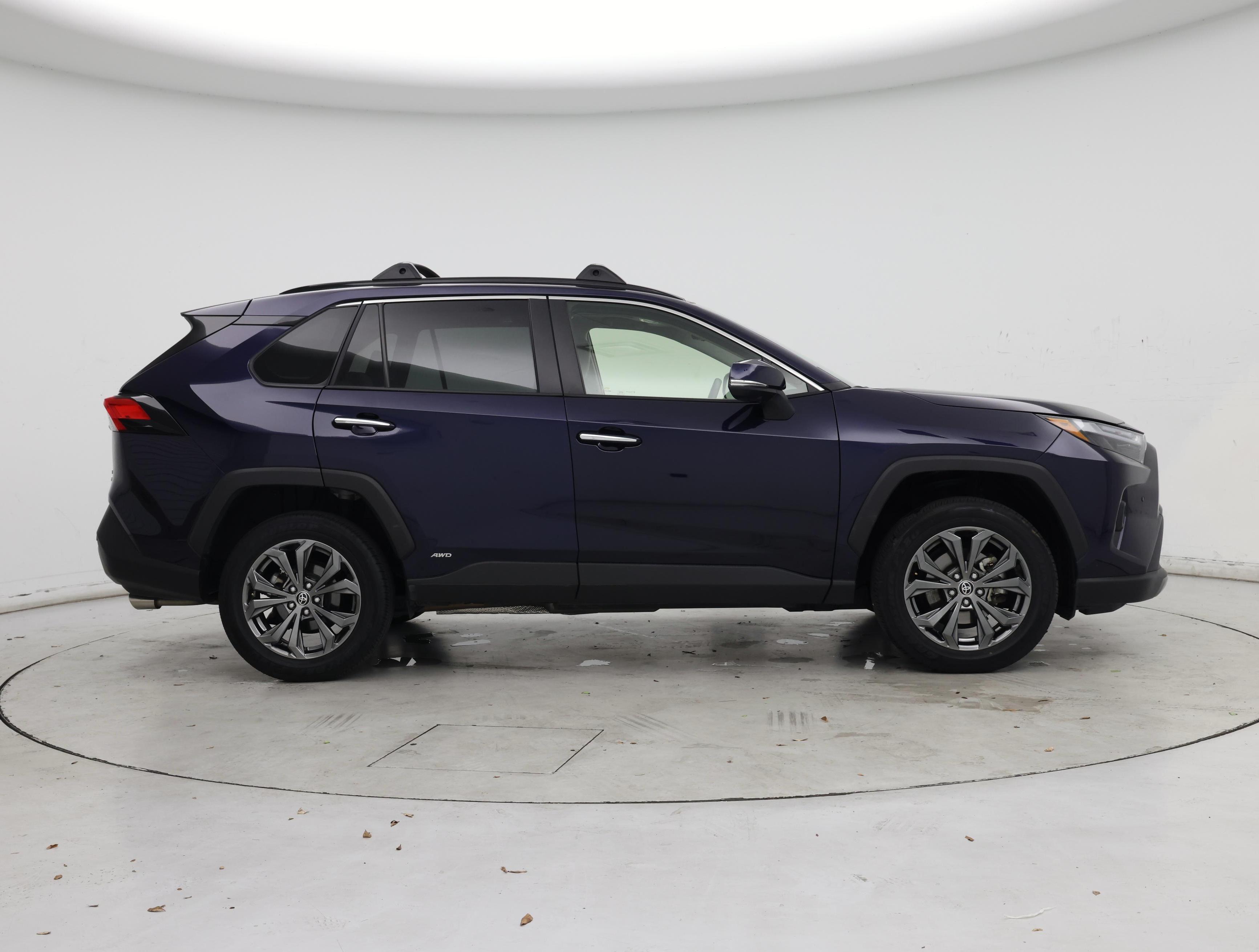 Thumbnail: 2024 Toyota RAV4 - 7