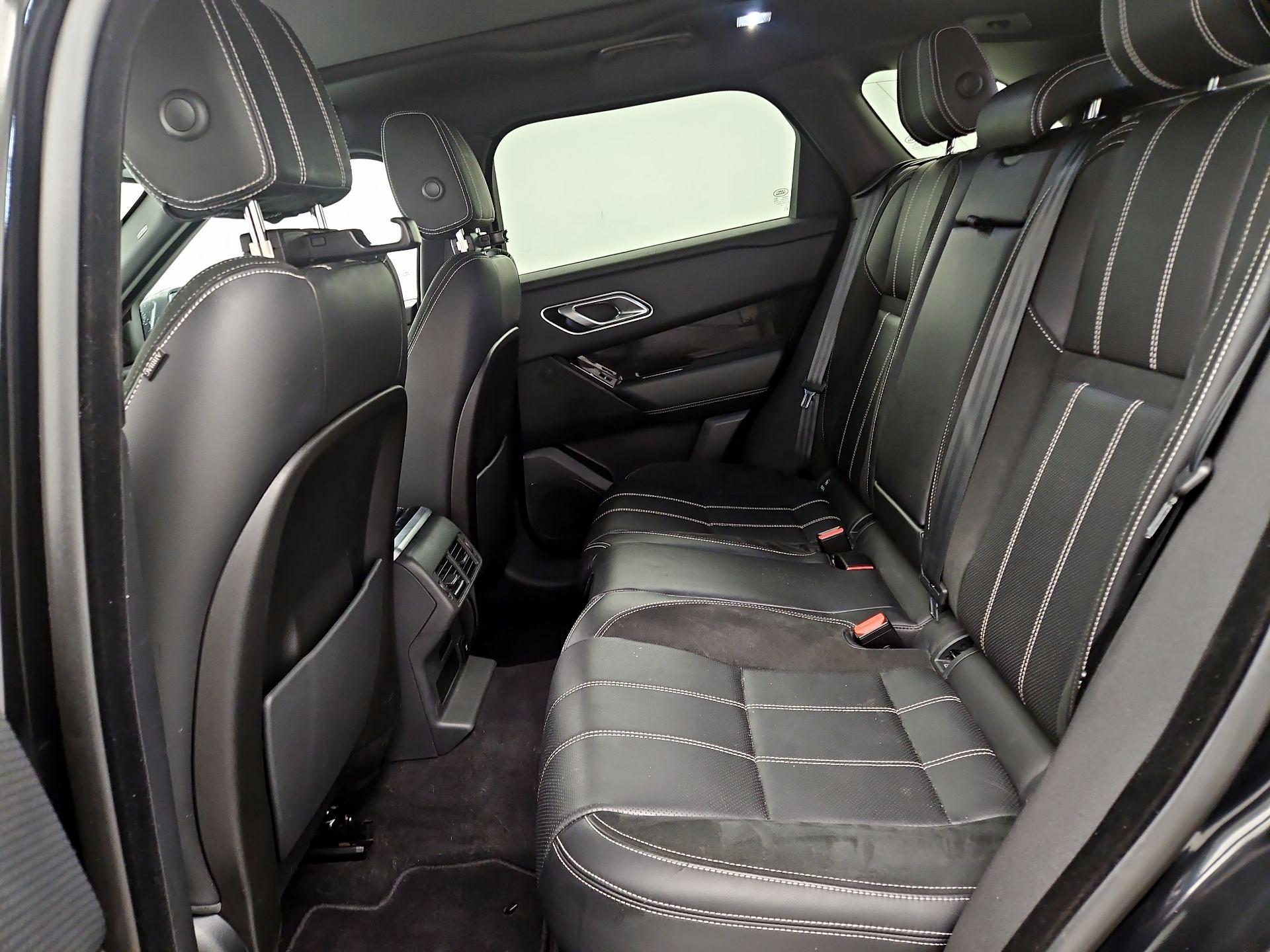 Thumbnail: 2020 Land Rover Range Rover Velar - 20