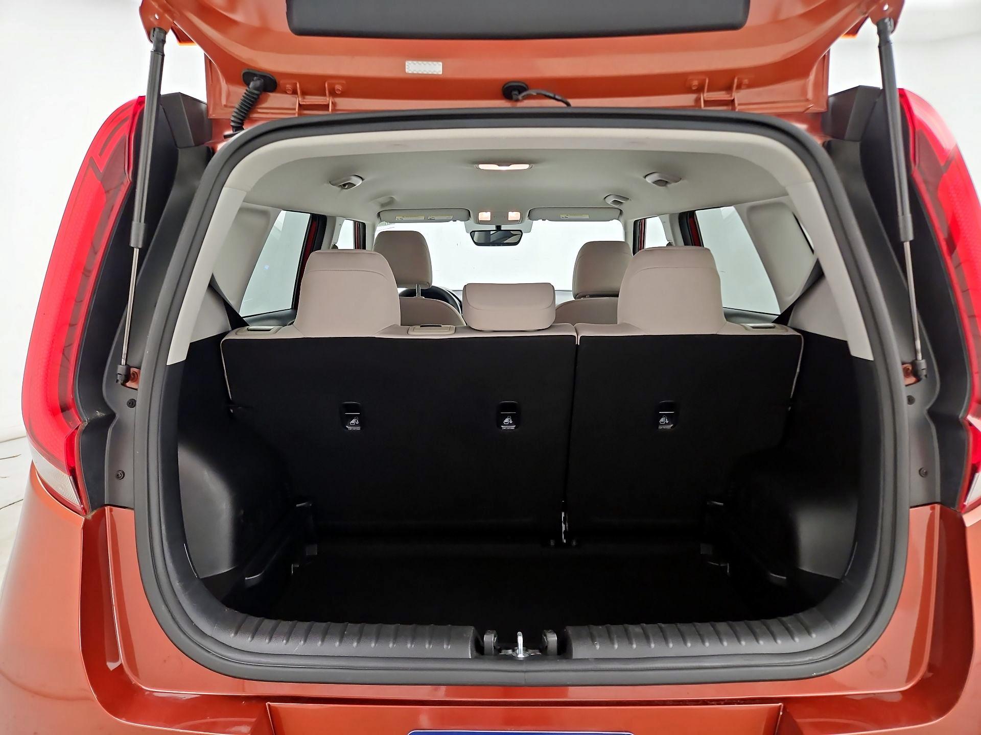Thumbnail: 2020 Kia Soul - 20