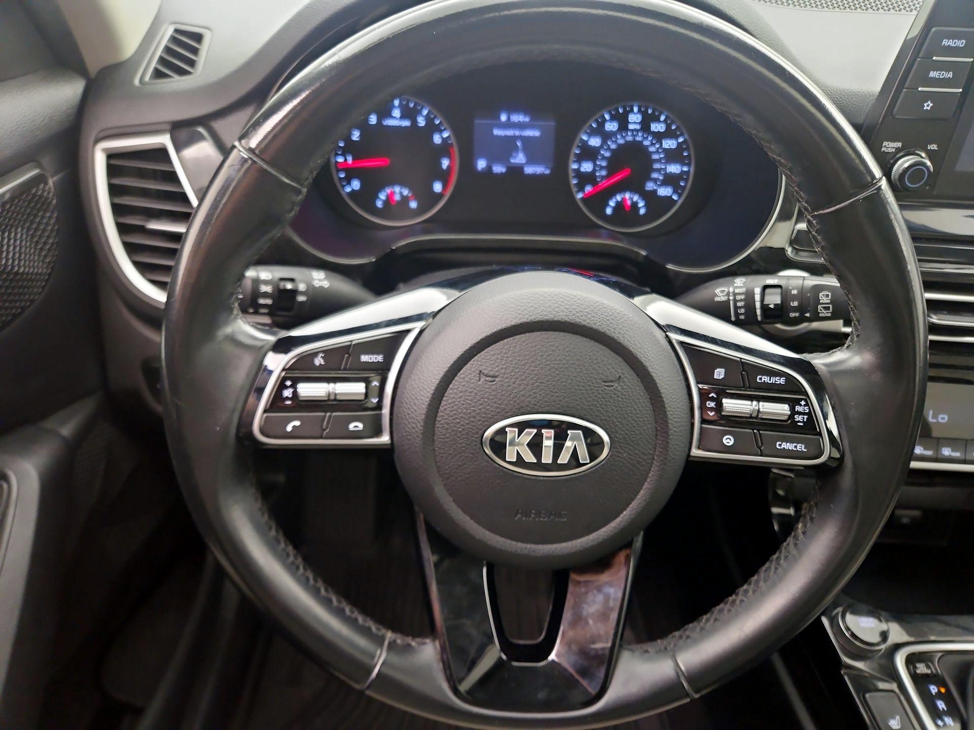 Thumbnail: 2021 Kia Seltos - 10