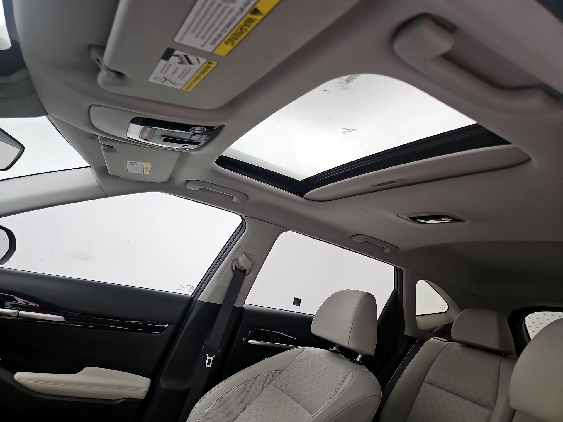 Thumbnail: 2021 Kia Seltos - 19