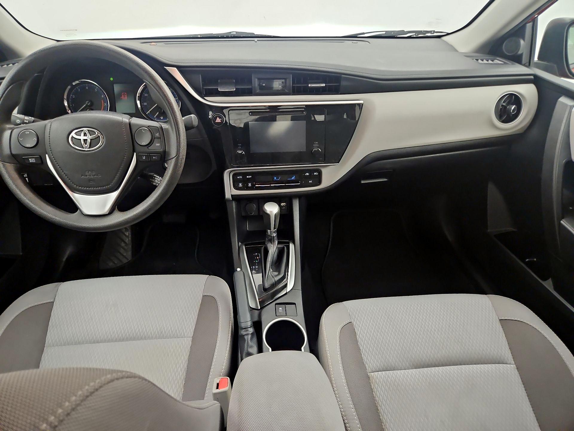 Thumbnail: 2018 Toyota Corolla - 9