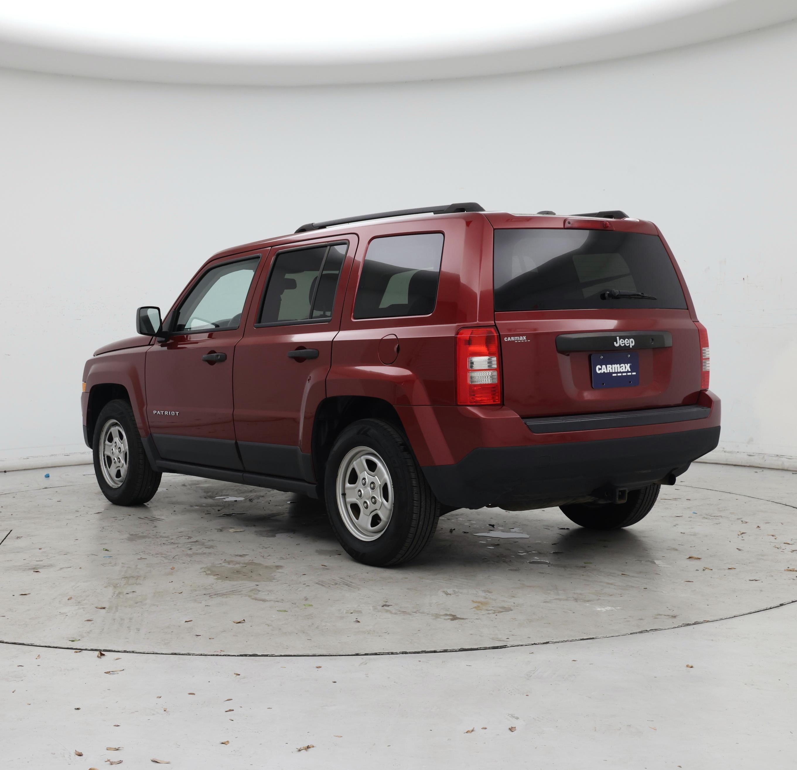 Thumbnail: 2016 Jeep Patriot - 2