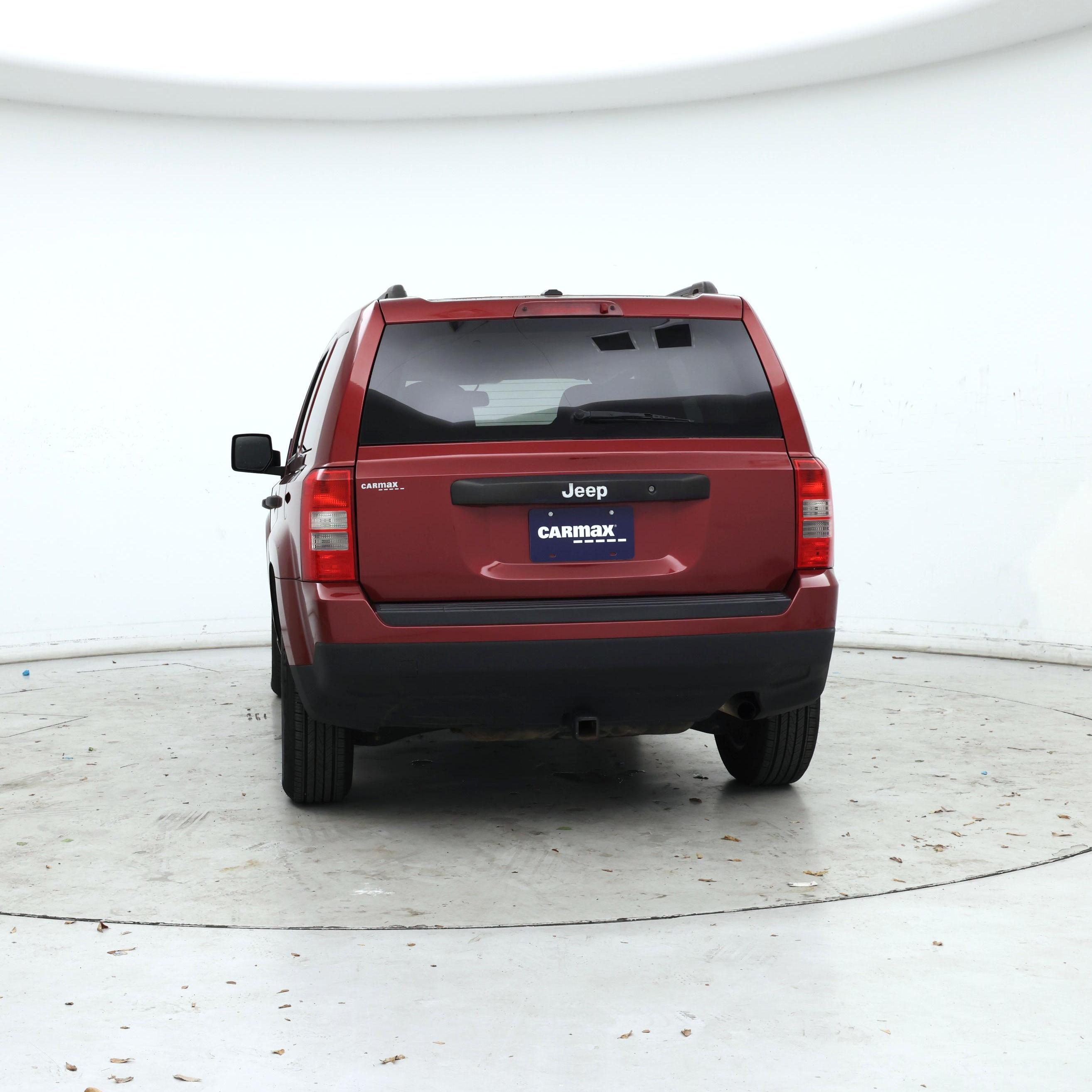 Thumbnail: 2016 Jeep Patriot - 6