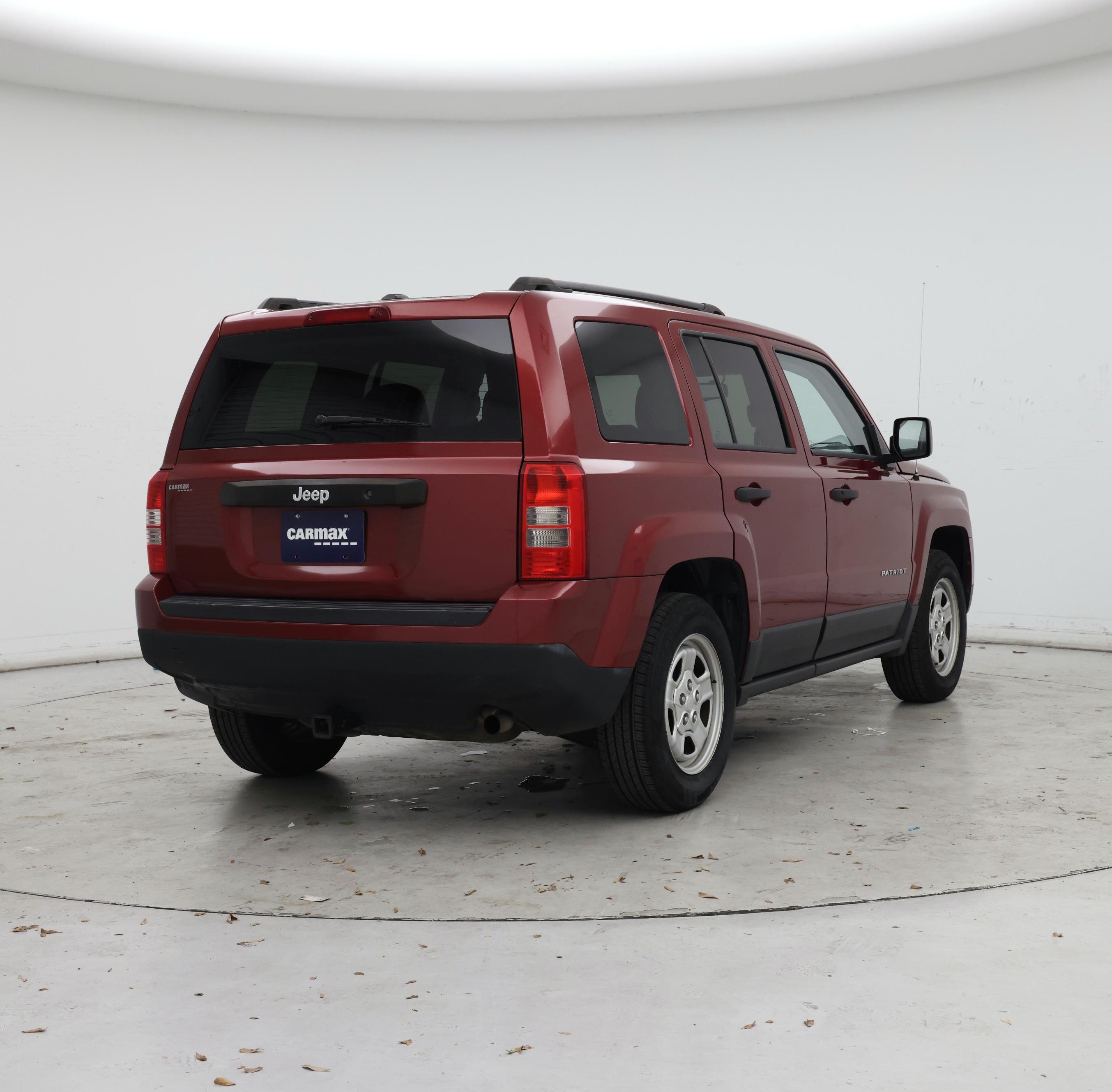 Thumbnail: 2016 Jeep Patriot - 8