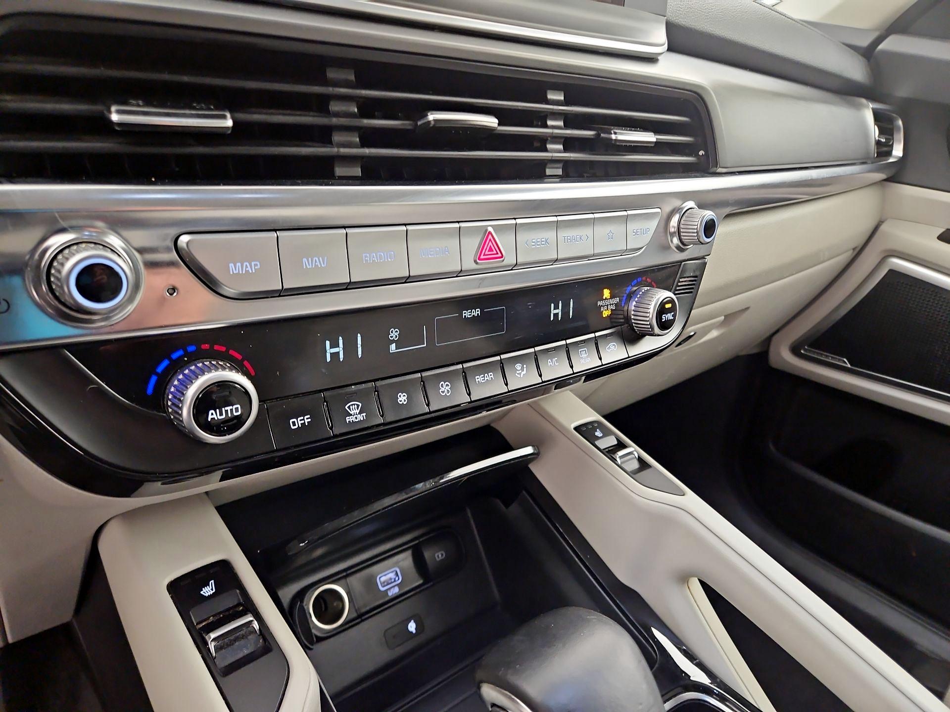 Thumbnail: 2022 Kia Telluride - 16