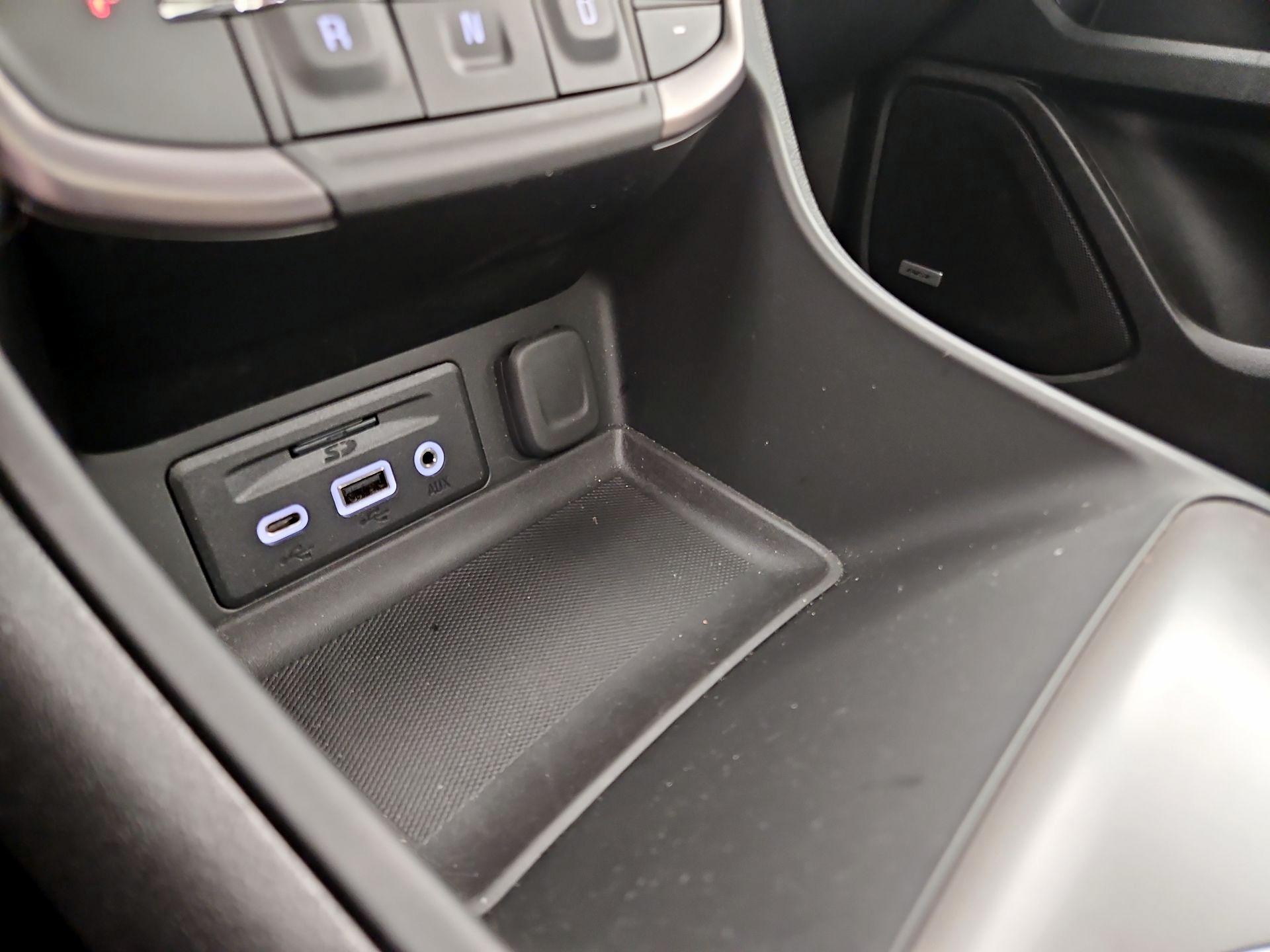 Thumbnail: 2024 GMC Terrain - 19