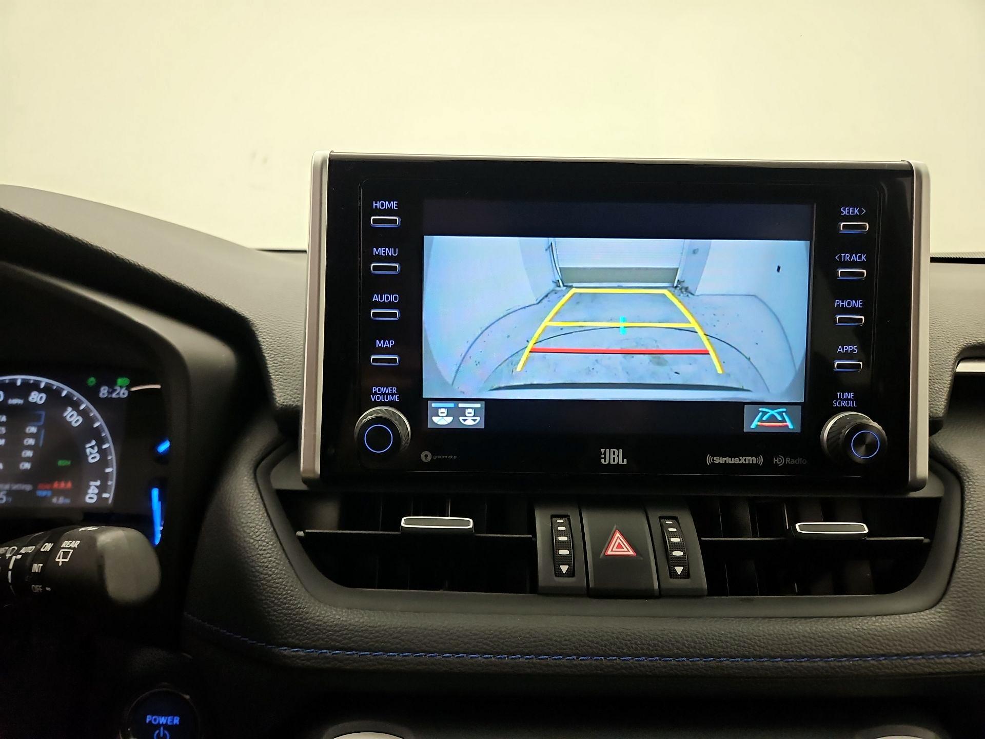 Thumbnail: 2020 Toyota RAV4 - 15