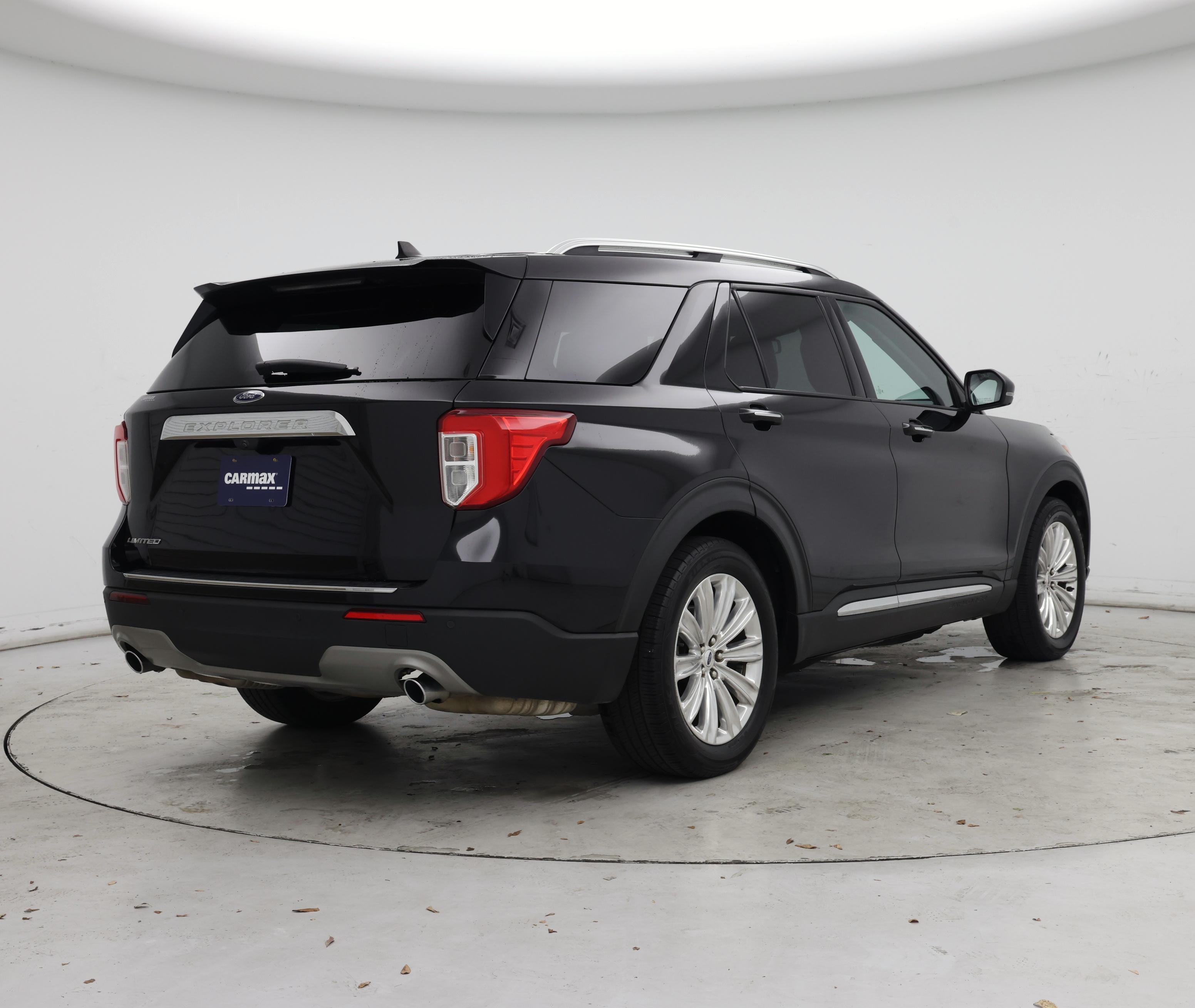 Thumbnail: 2021 Ford Explorer - 8
