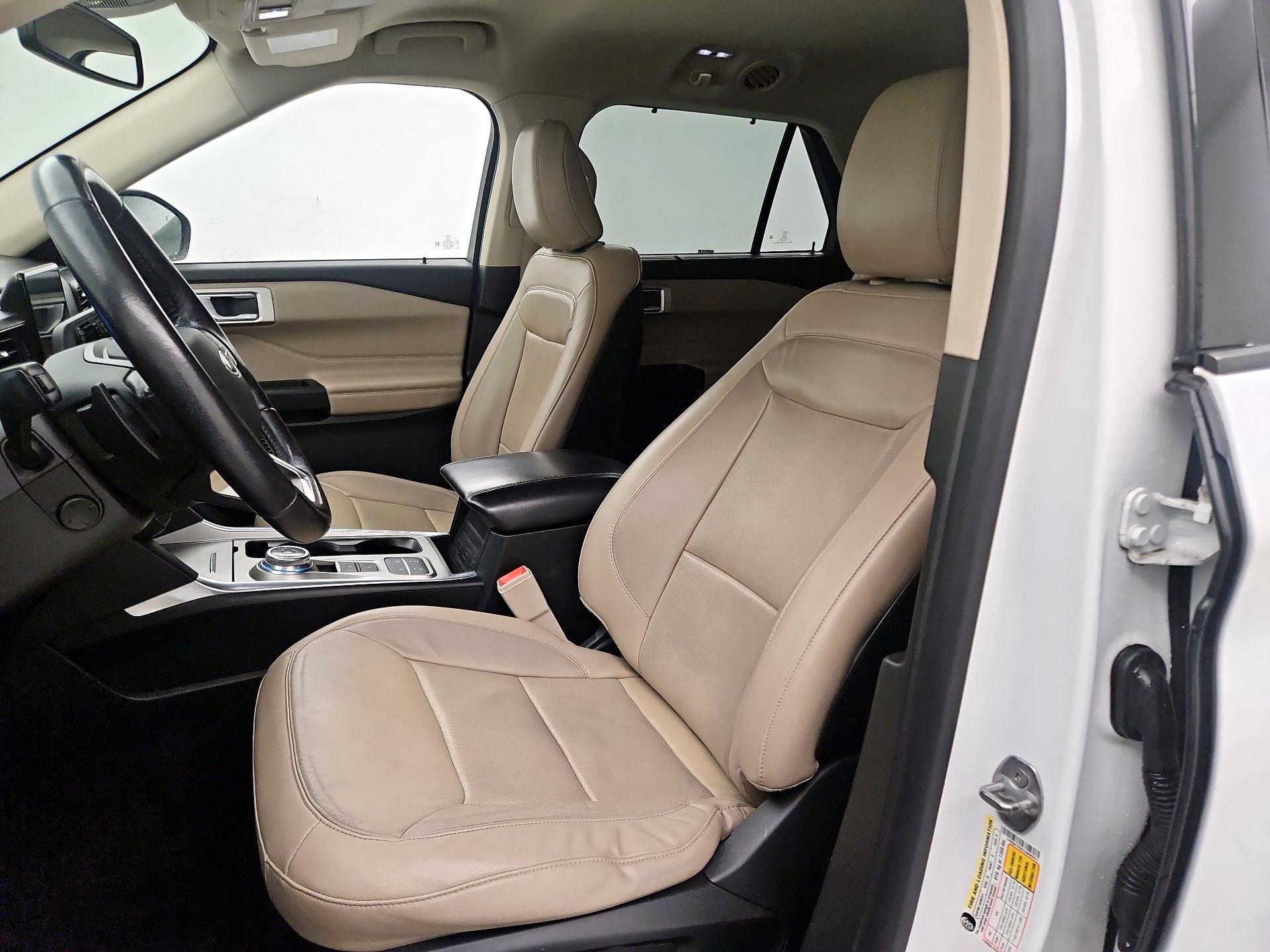 Thumbnail: 2020 Ford Explorer - 11