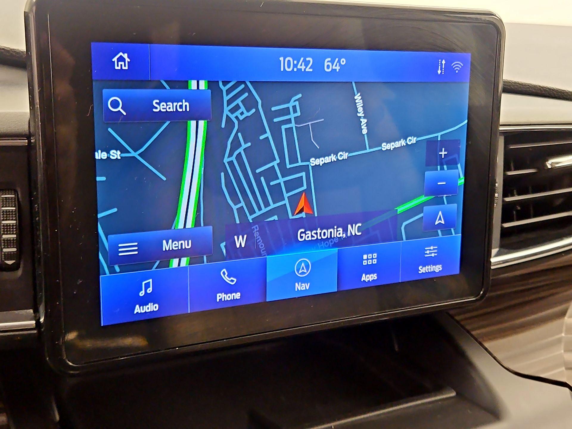 Thumbnail: 2020 Ford Explorer - 14