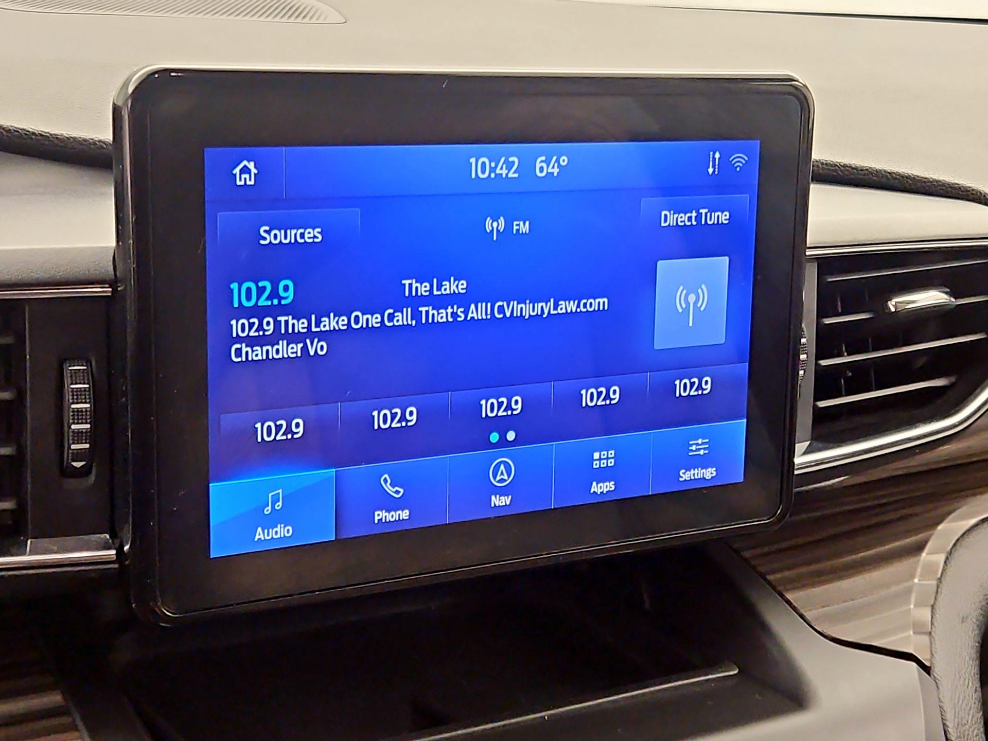 Thumbnail: 2020 Ford Explorer - 16