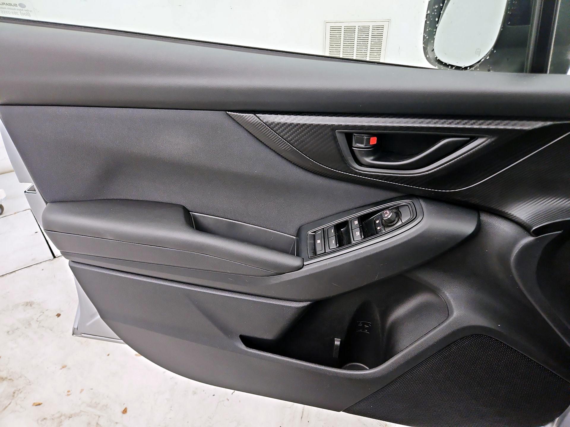 Thumbnail: 2019 Subaru Crosstrek - 12