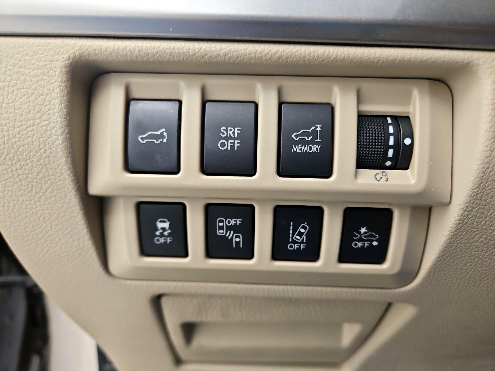 Thumbnail: 2016 Subaru Outback - 13