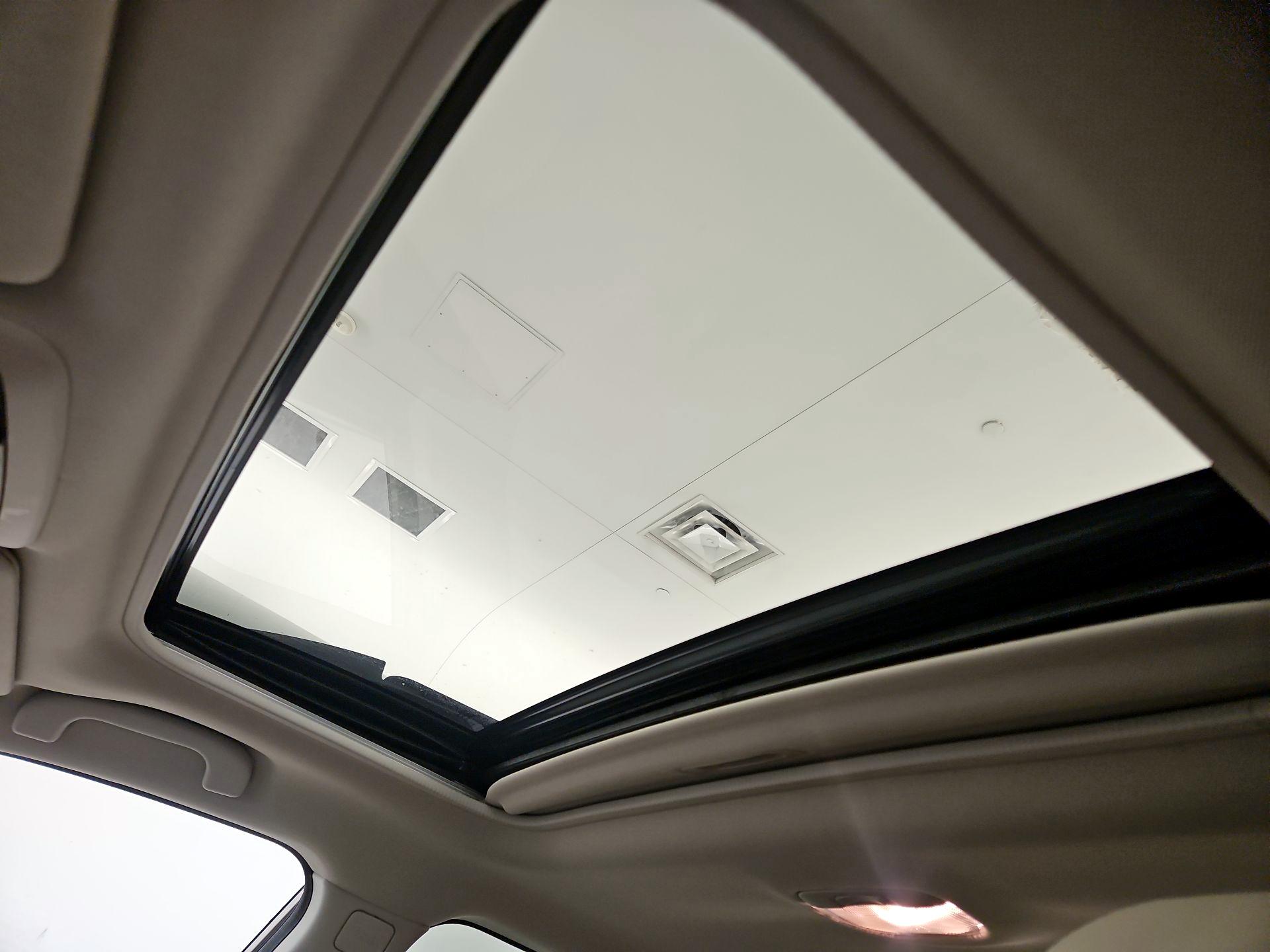 Thumbnail: 2016 Subaru Outback - 20