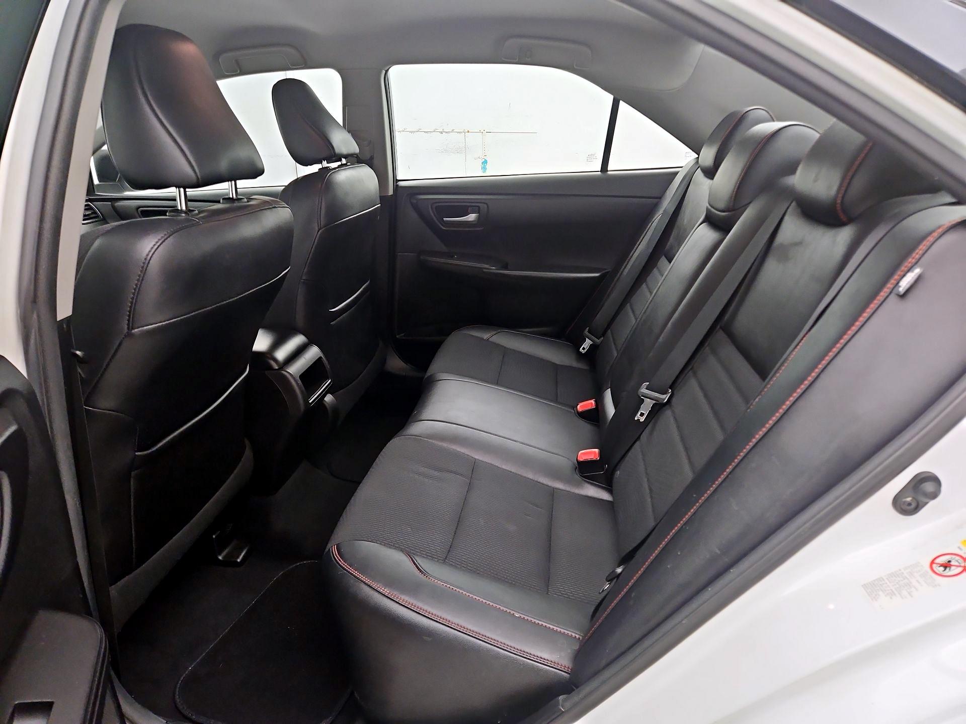 Thumbnail: 2017 Toyota Camry - 19