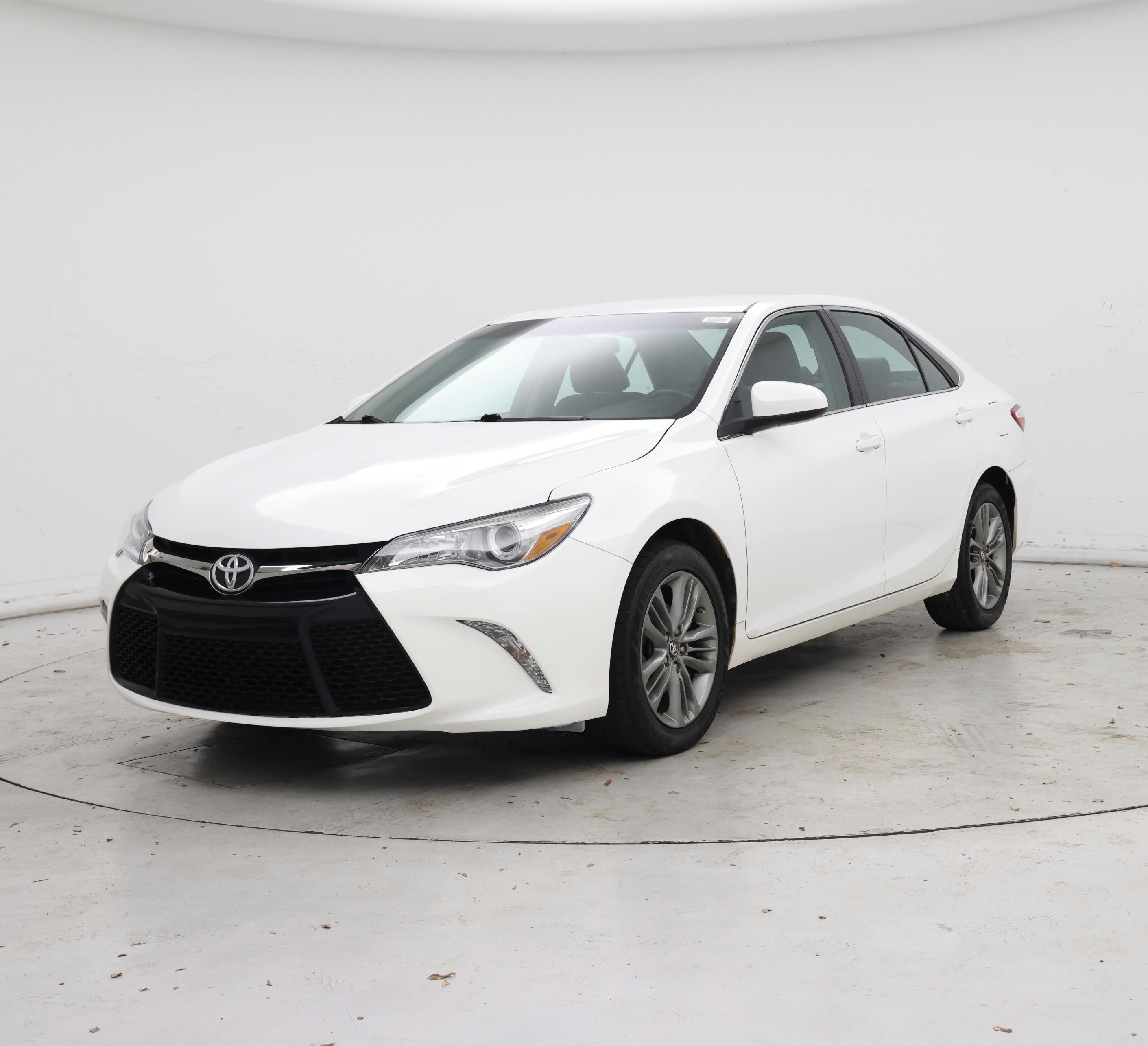Thumbnail: 2017 Toyota Camry - 4