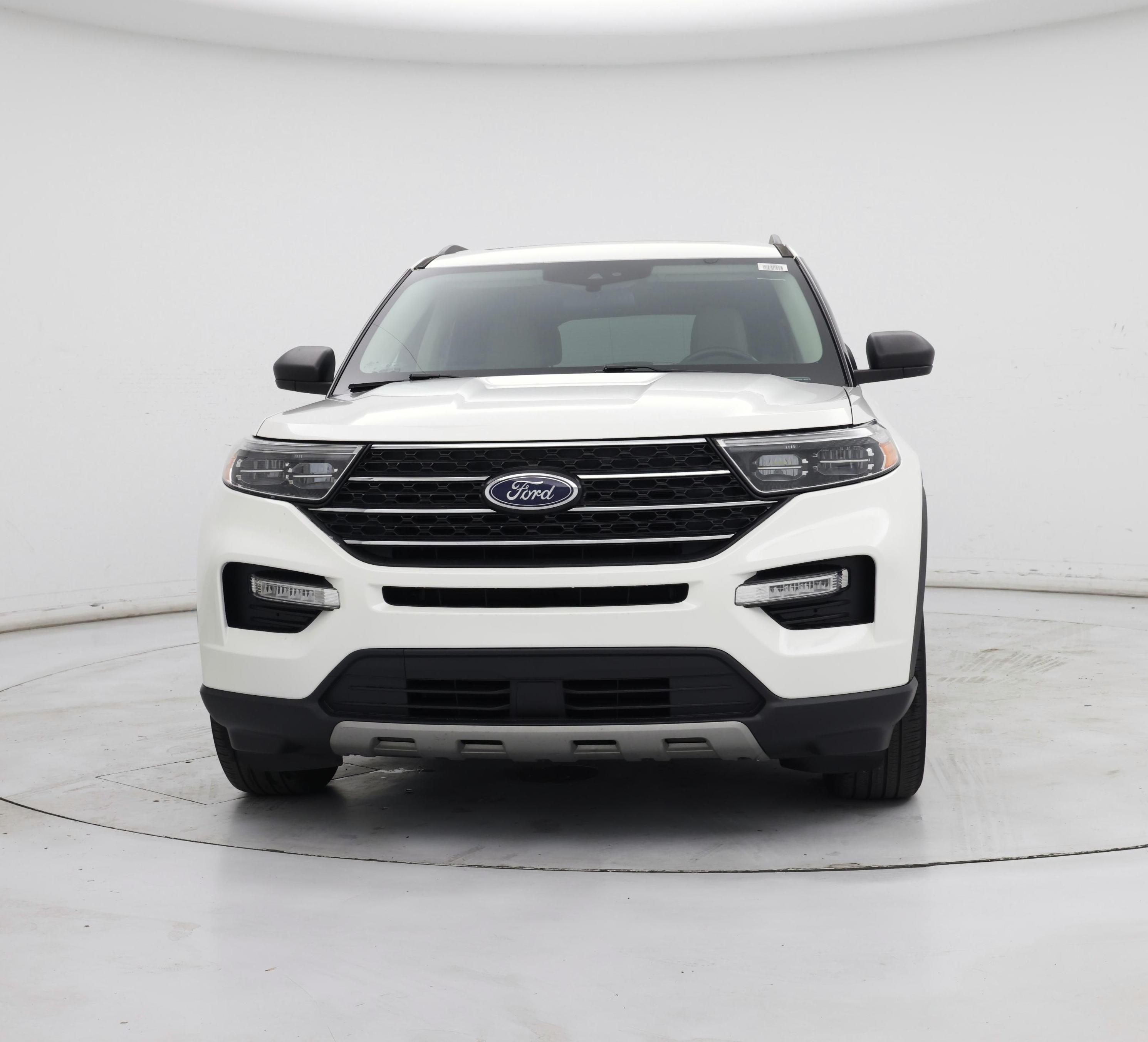 Thumbnail: 2022 Ford Explorer - 5