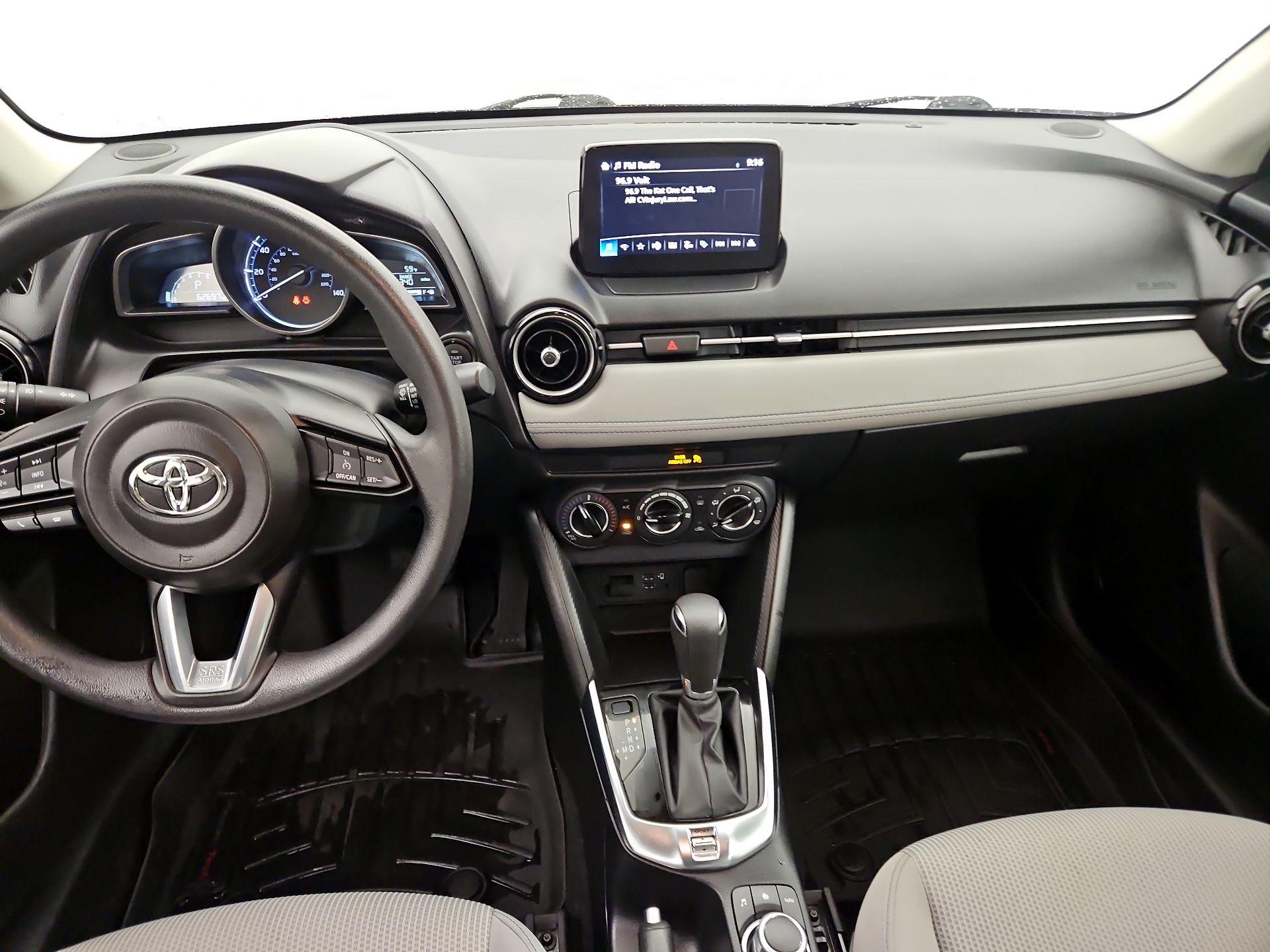 Thumbnail: 2020 Toyota Yaris - 9