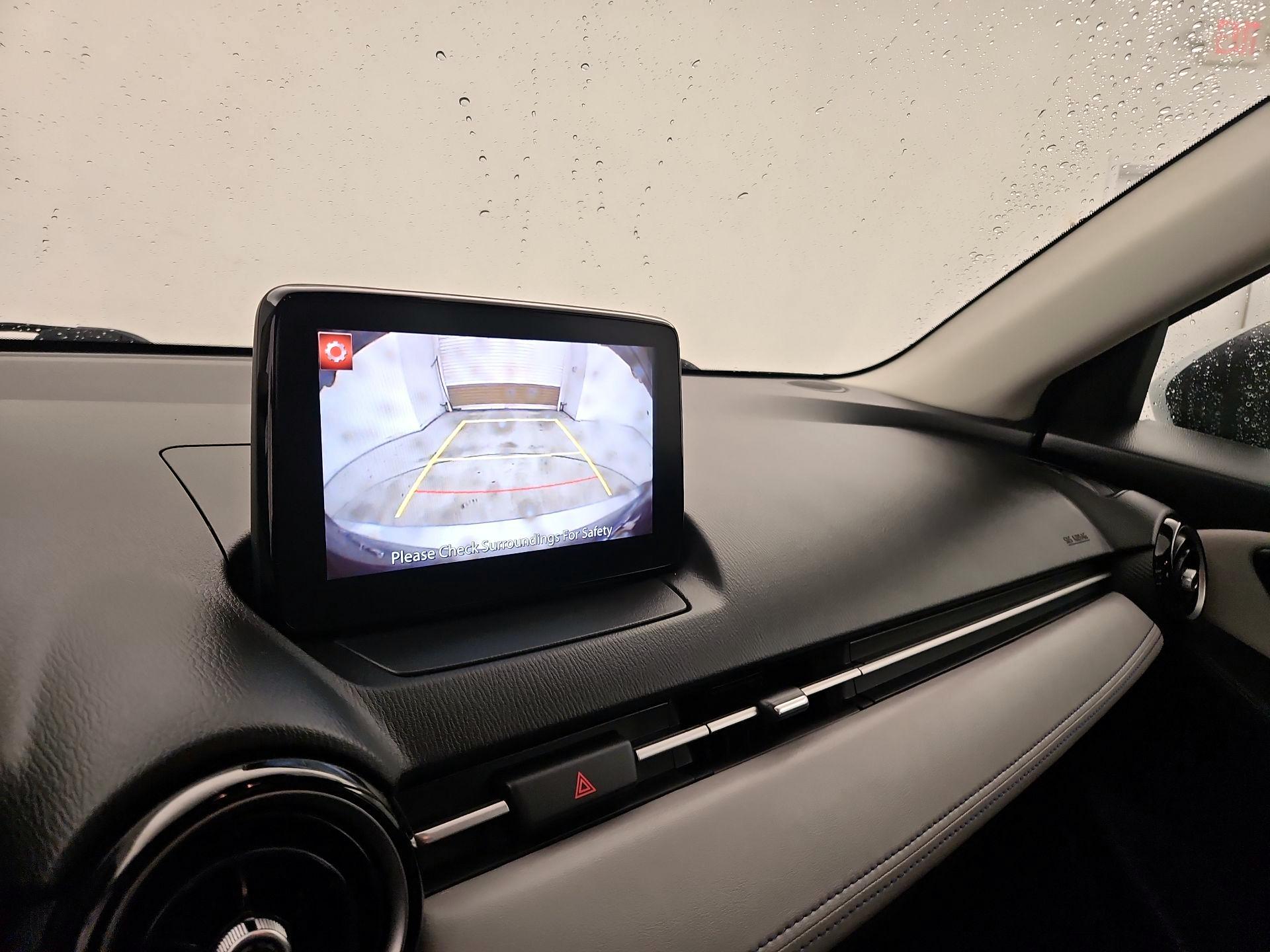 Thumbnail: 2020 Toyota Yaris - 14