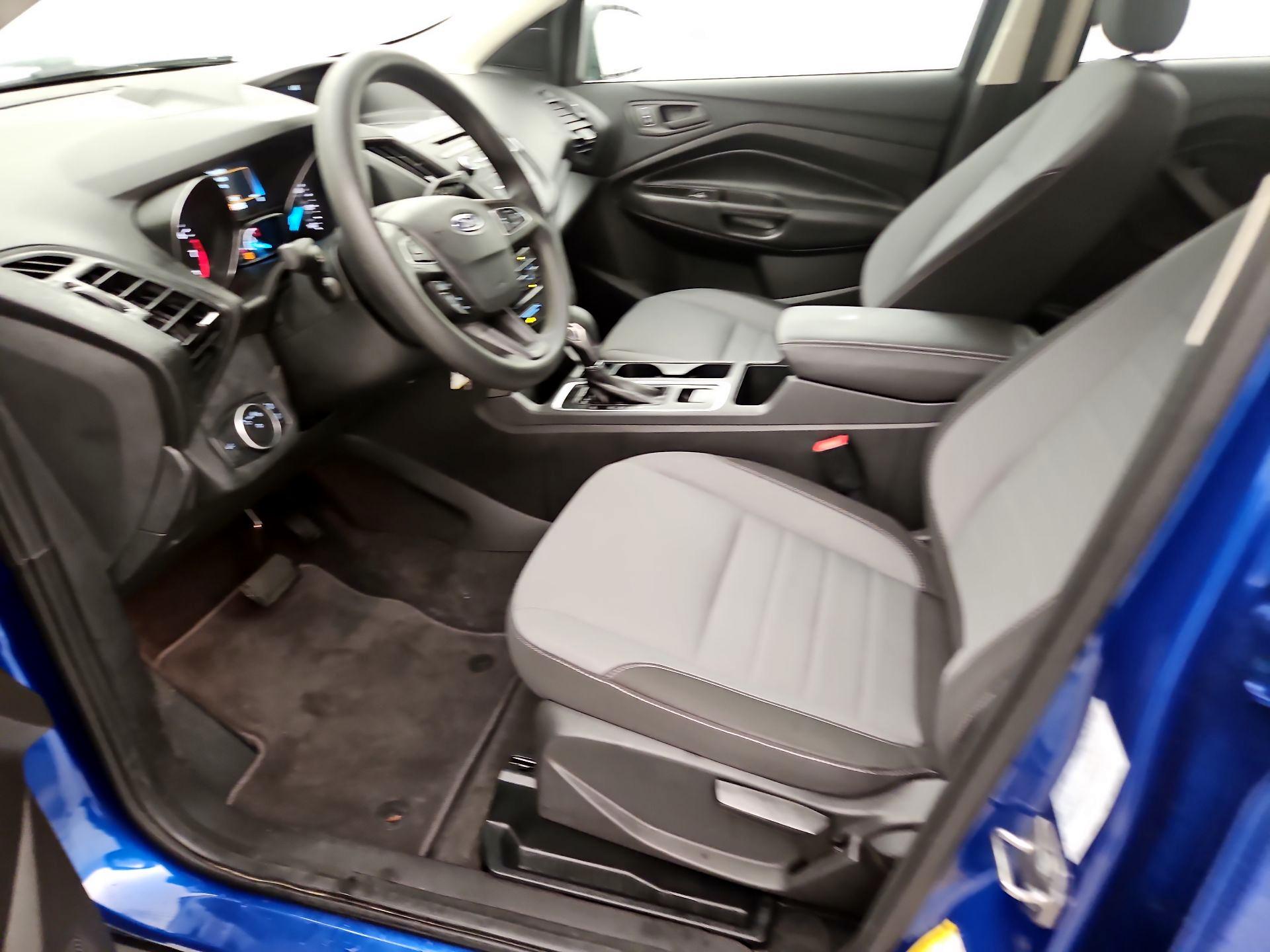 Thumbnail: 2018 Ford Escape - 11