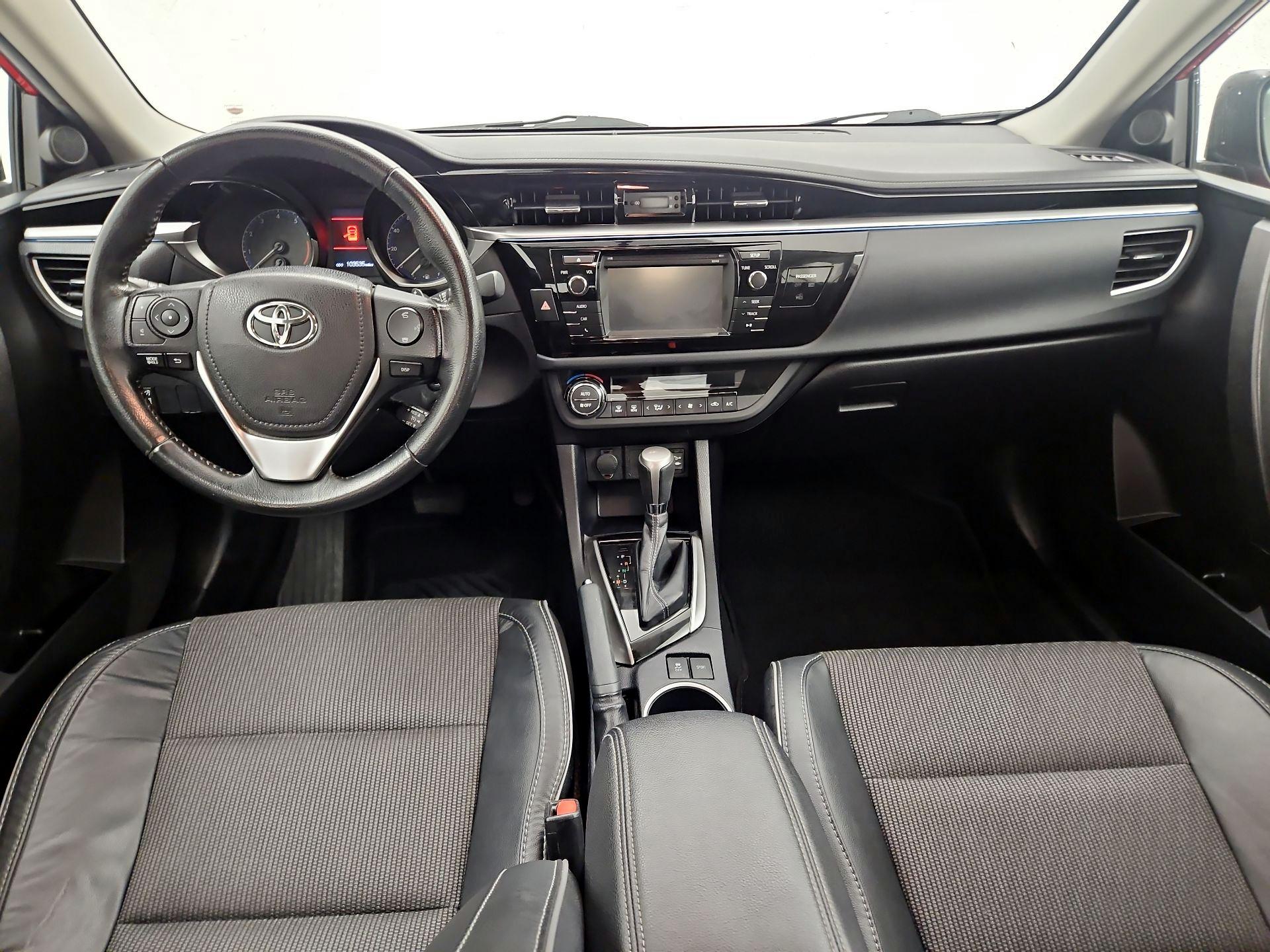 Thumbnail: 2014 Toyota Corolla - 9