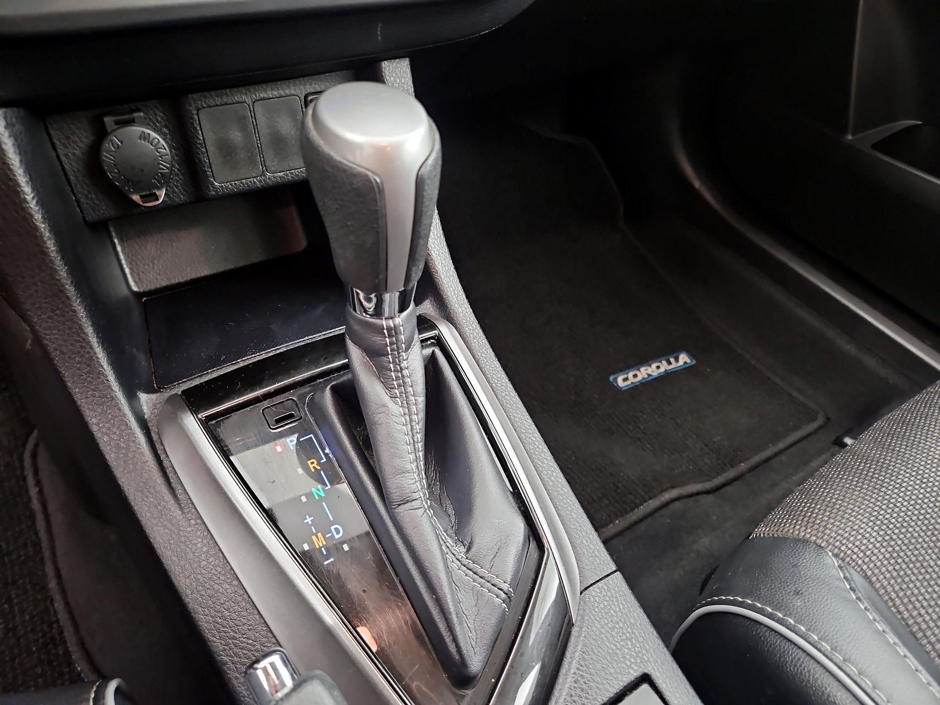 Thumbnail: 2014 Toyota Corolla - 17