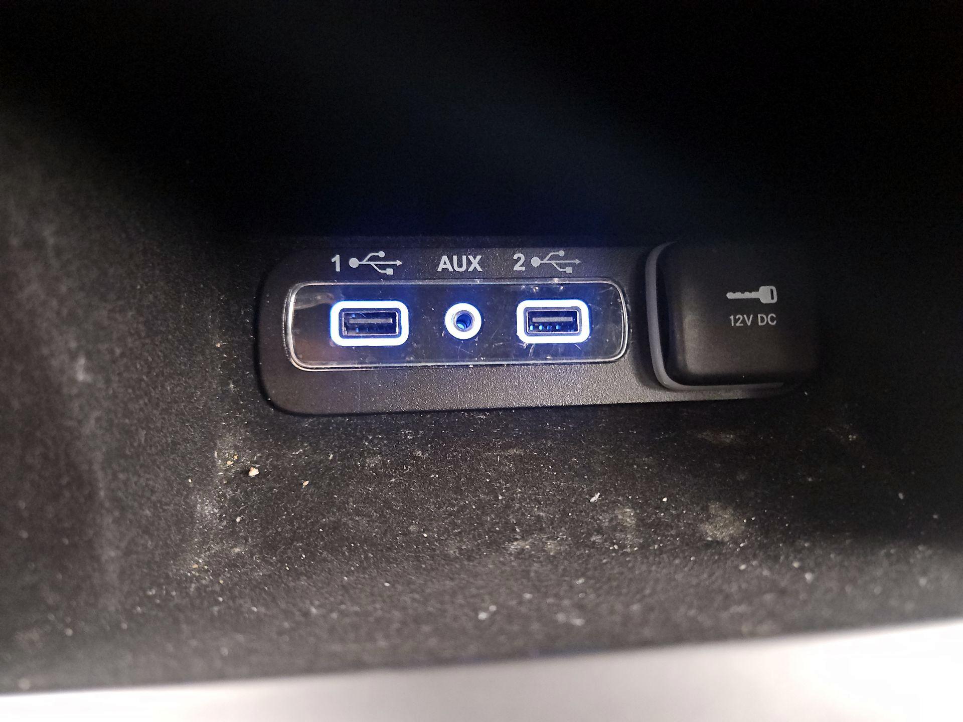 Thumbnail: 2021 Jeep Grand Cherokee - 19