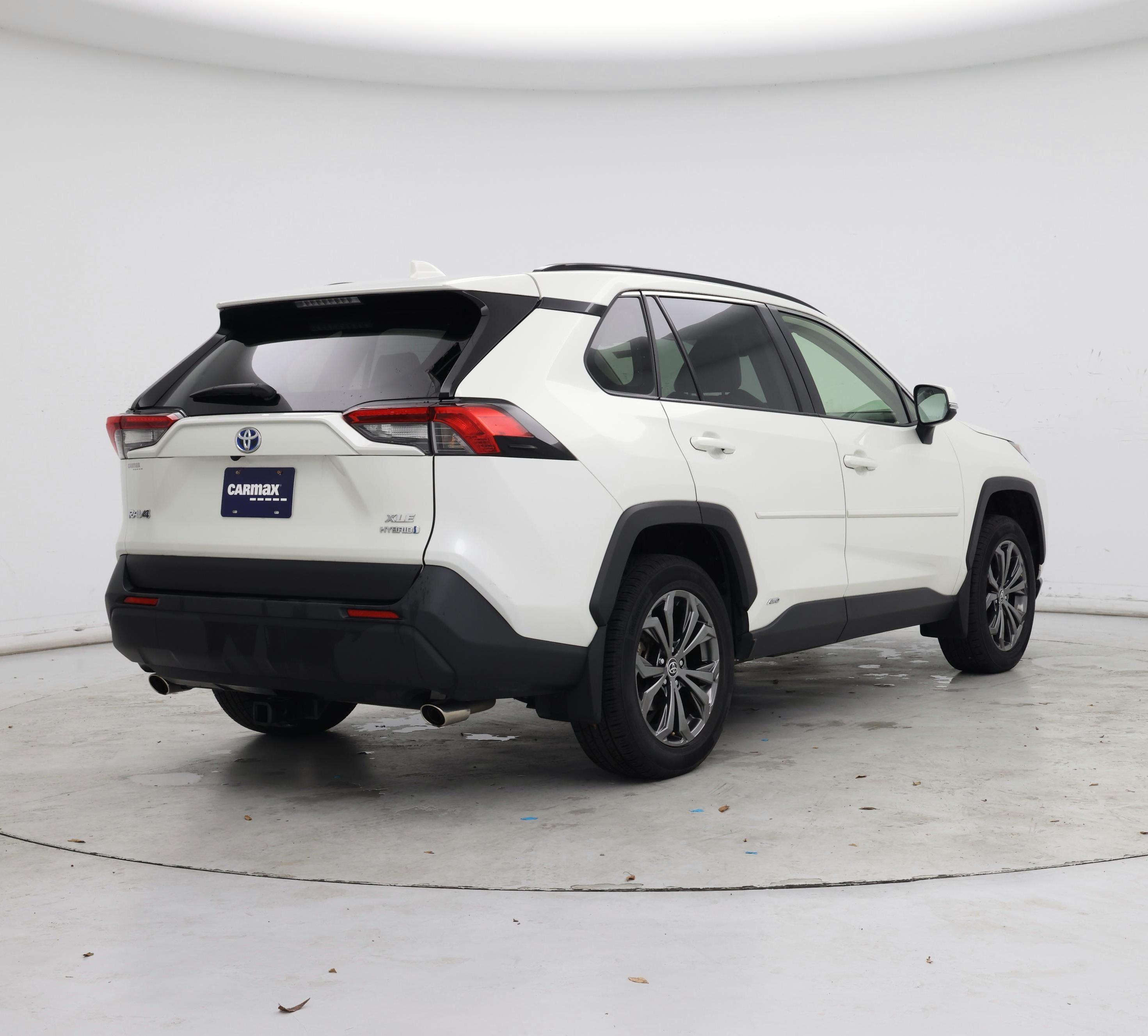 Thumbnail: 2022 Toyota RAV4 - 8