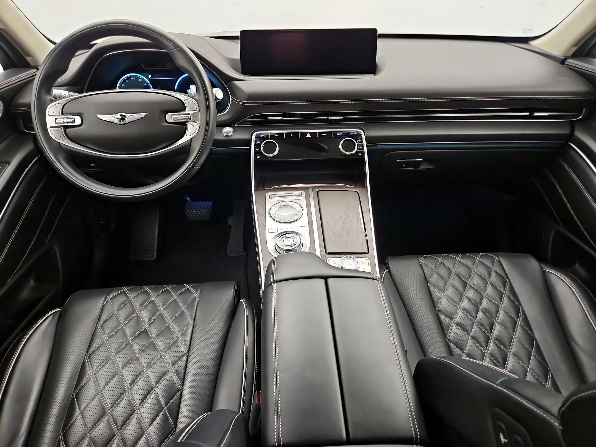 Thumbnail: 2022 Genesis GV80 - 9