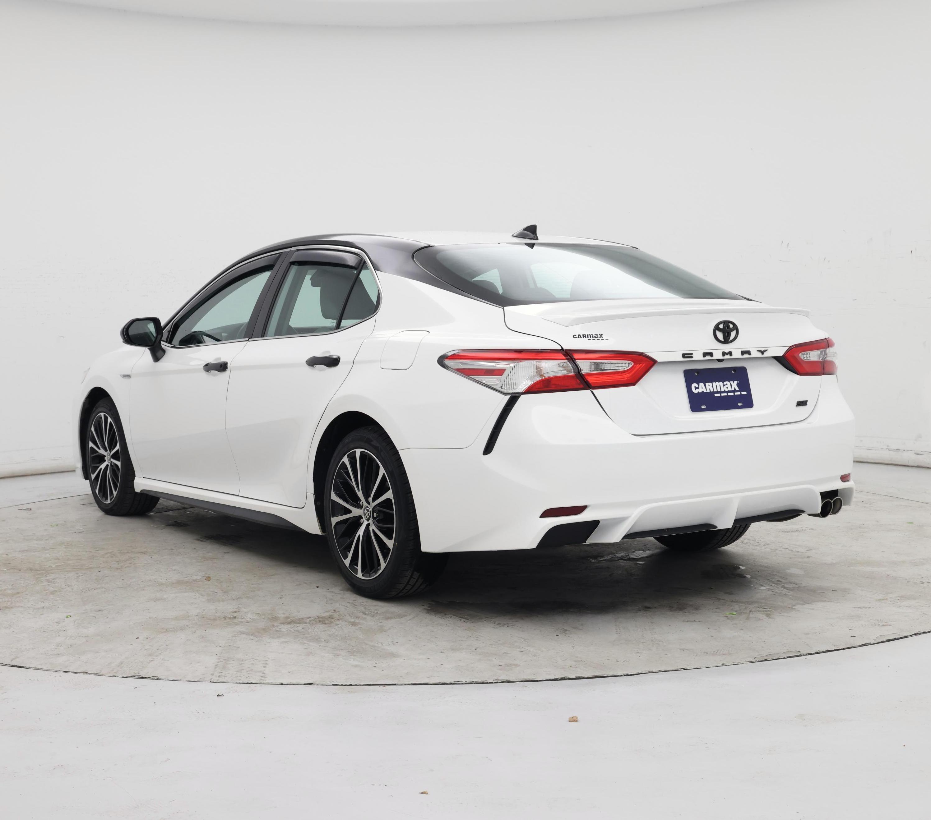 Thumbnail: 2020 Toyota Camry - 2