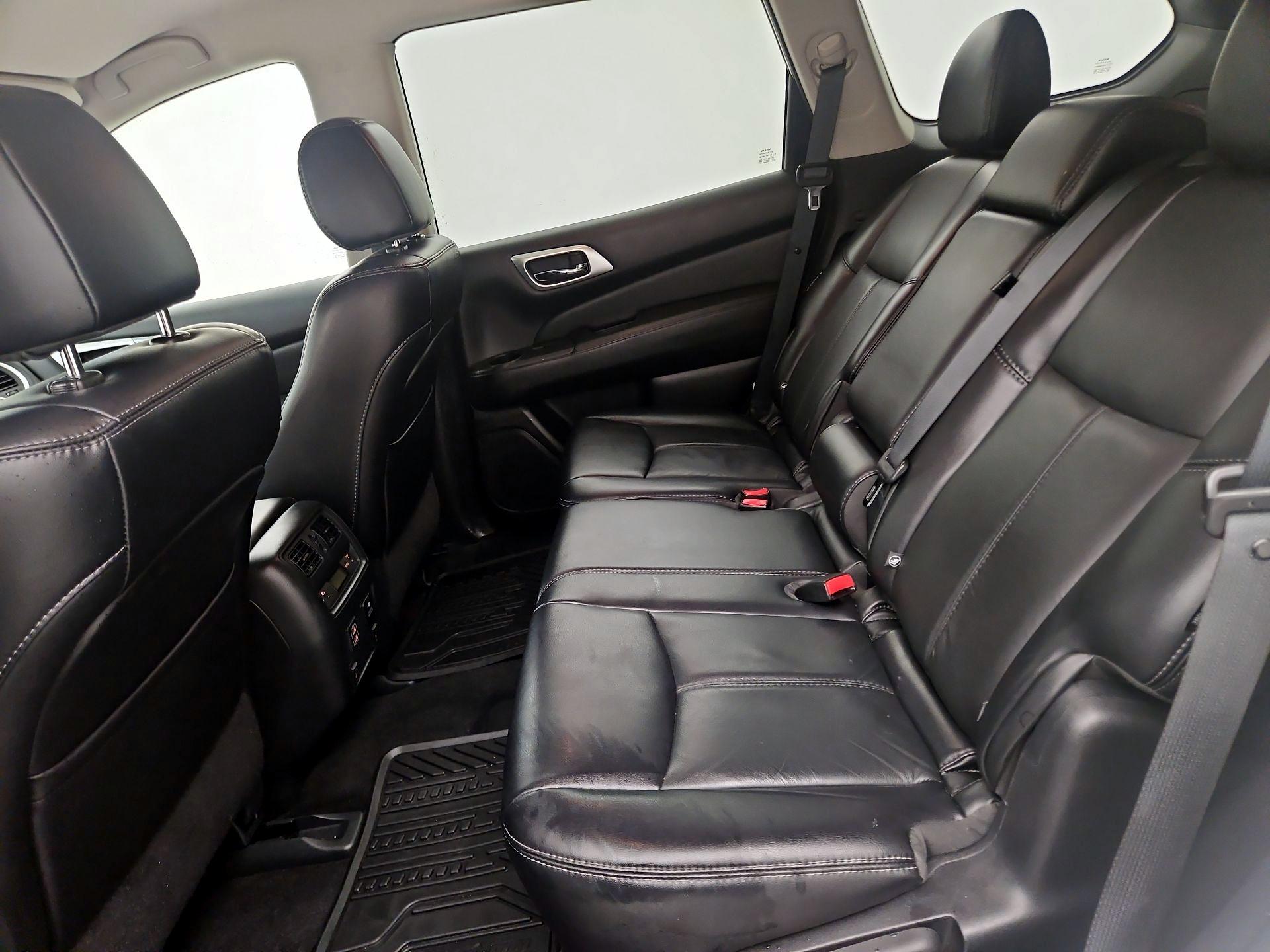 Thumbnail: 2018 Nissan Pathfinder - 20