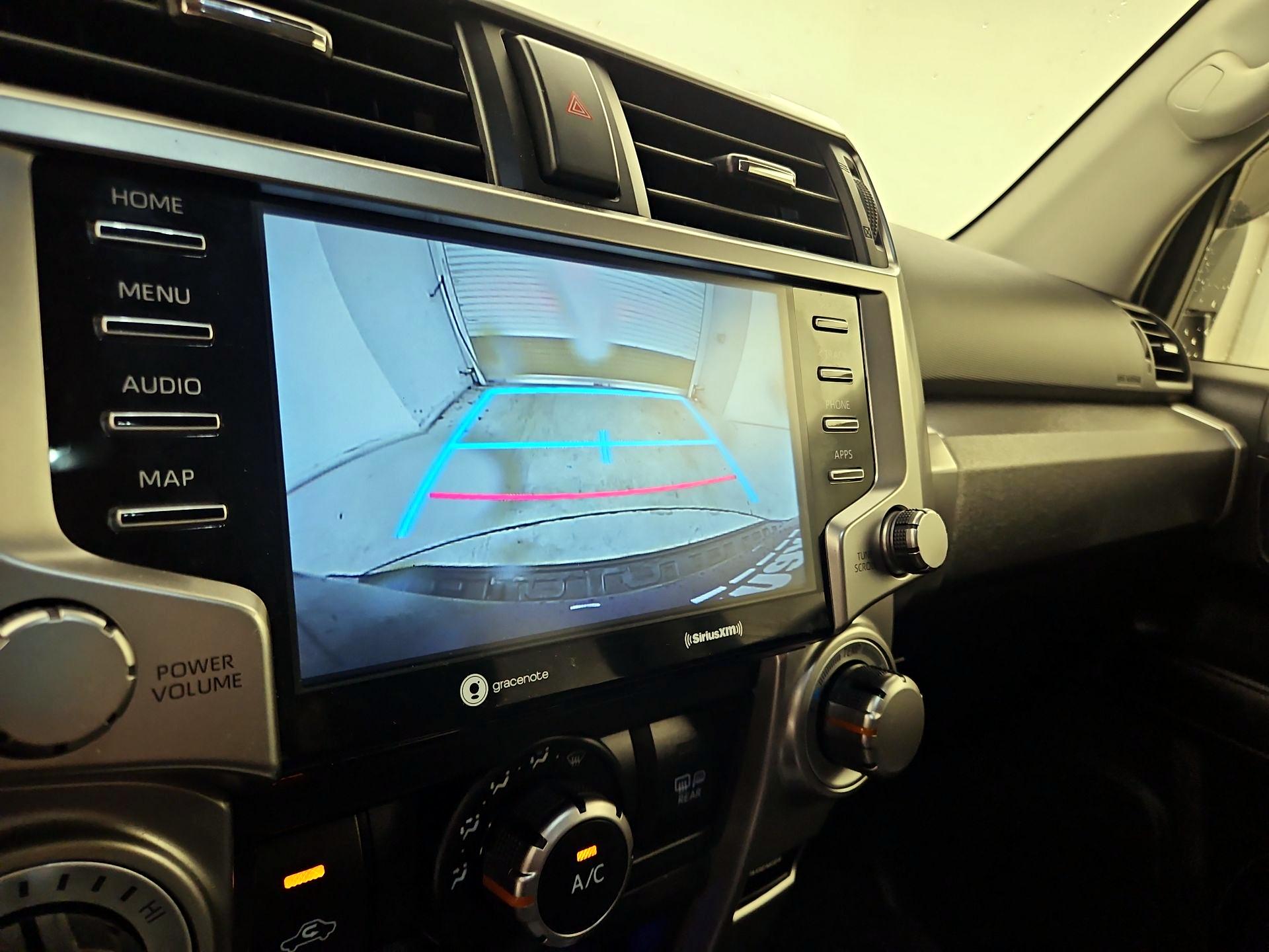 Thumbnail: 2022 Toyota 4Runner - 14