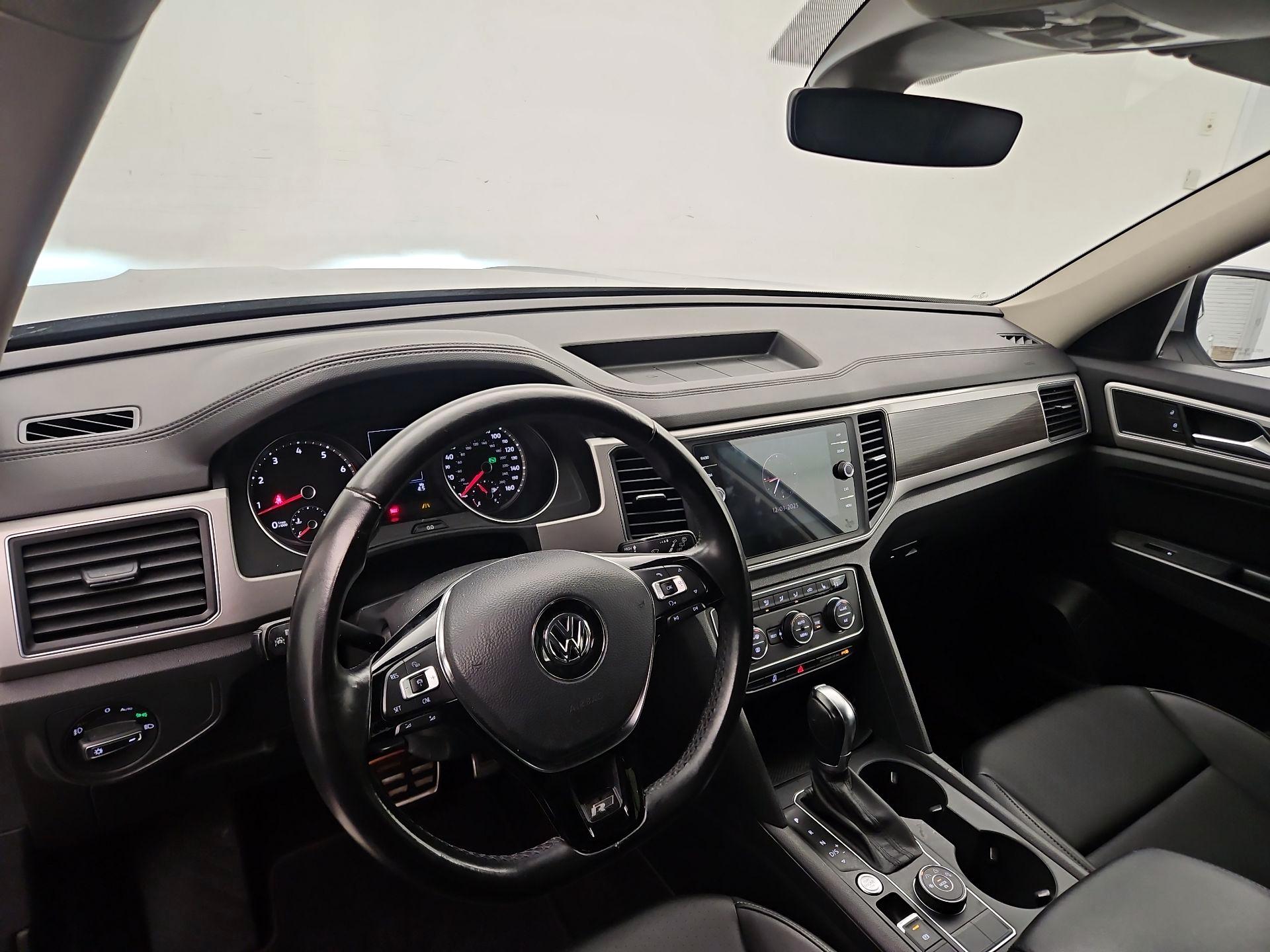 Thumbnail: 2018 Volkswagen Atlas - 9