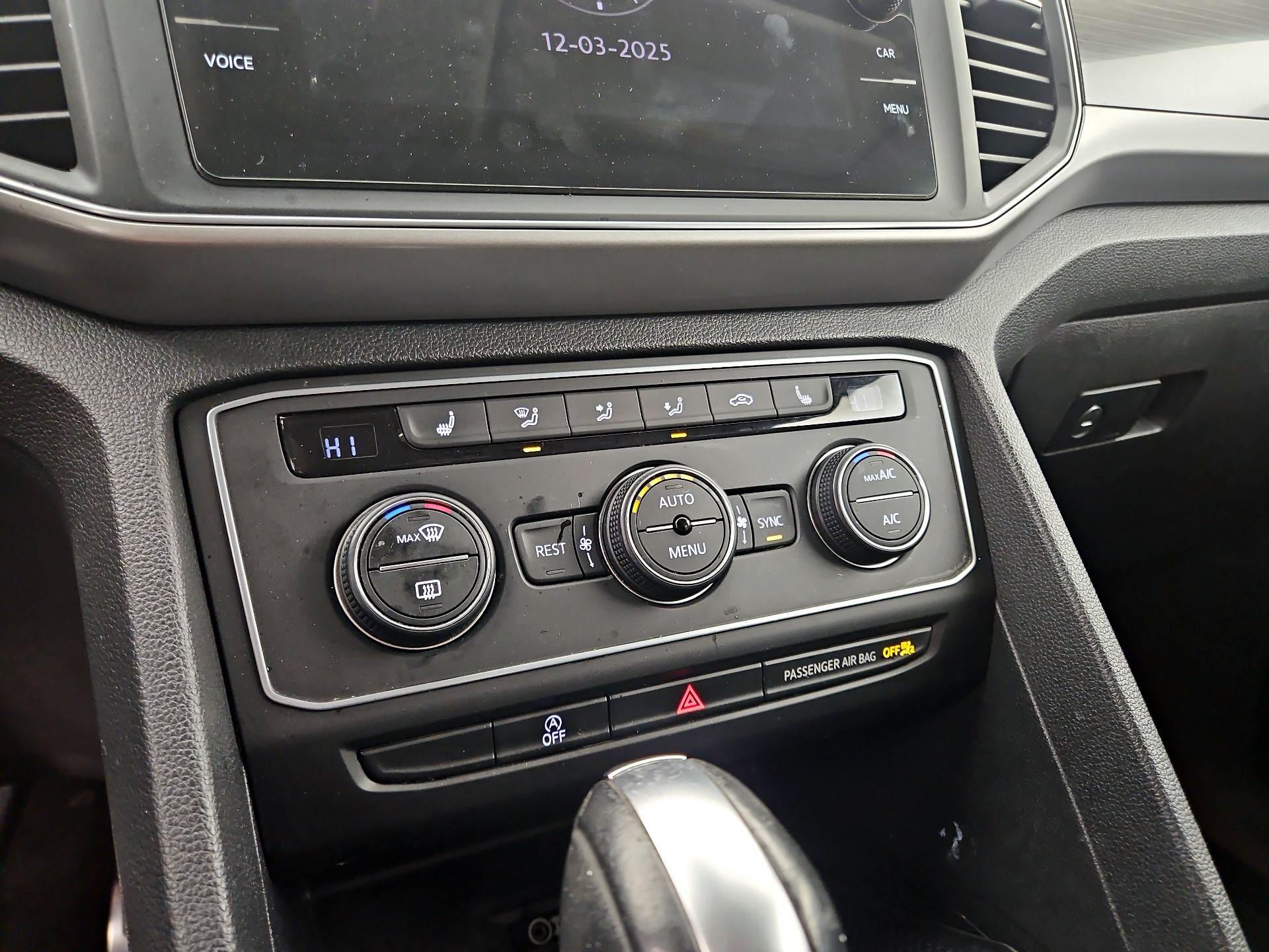 Thumbnail: 2018 Volkswagen Atlas - 16