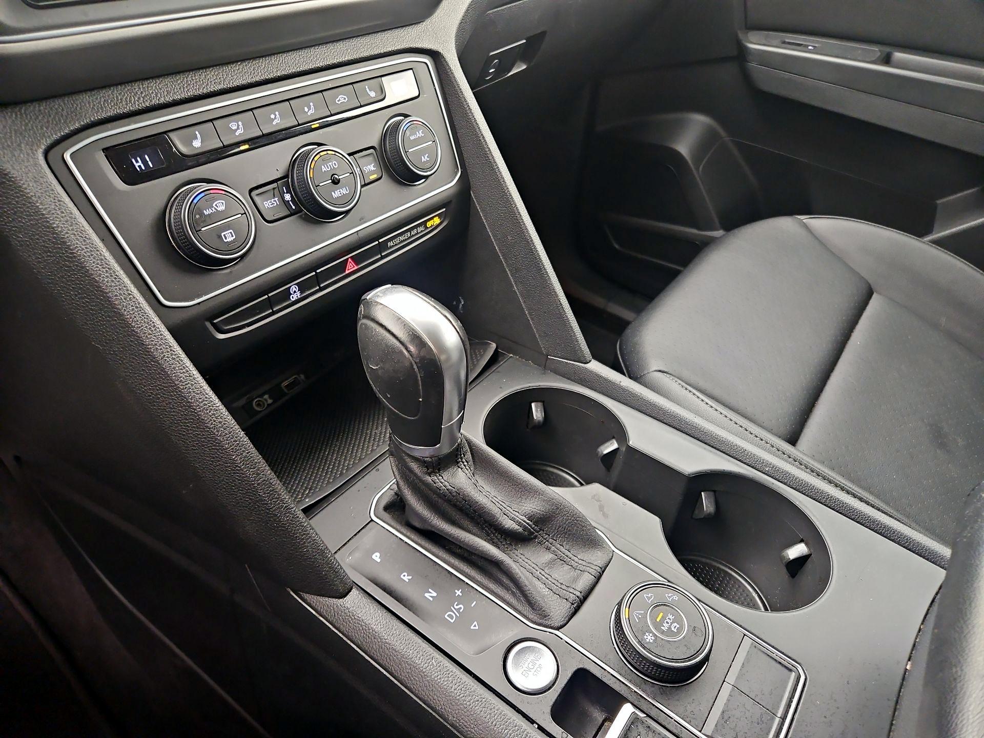 Thumbnail: 2018 Volkswagen Atlas - 17