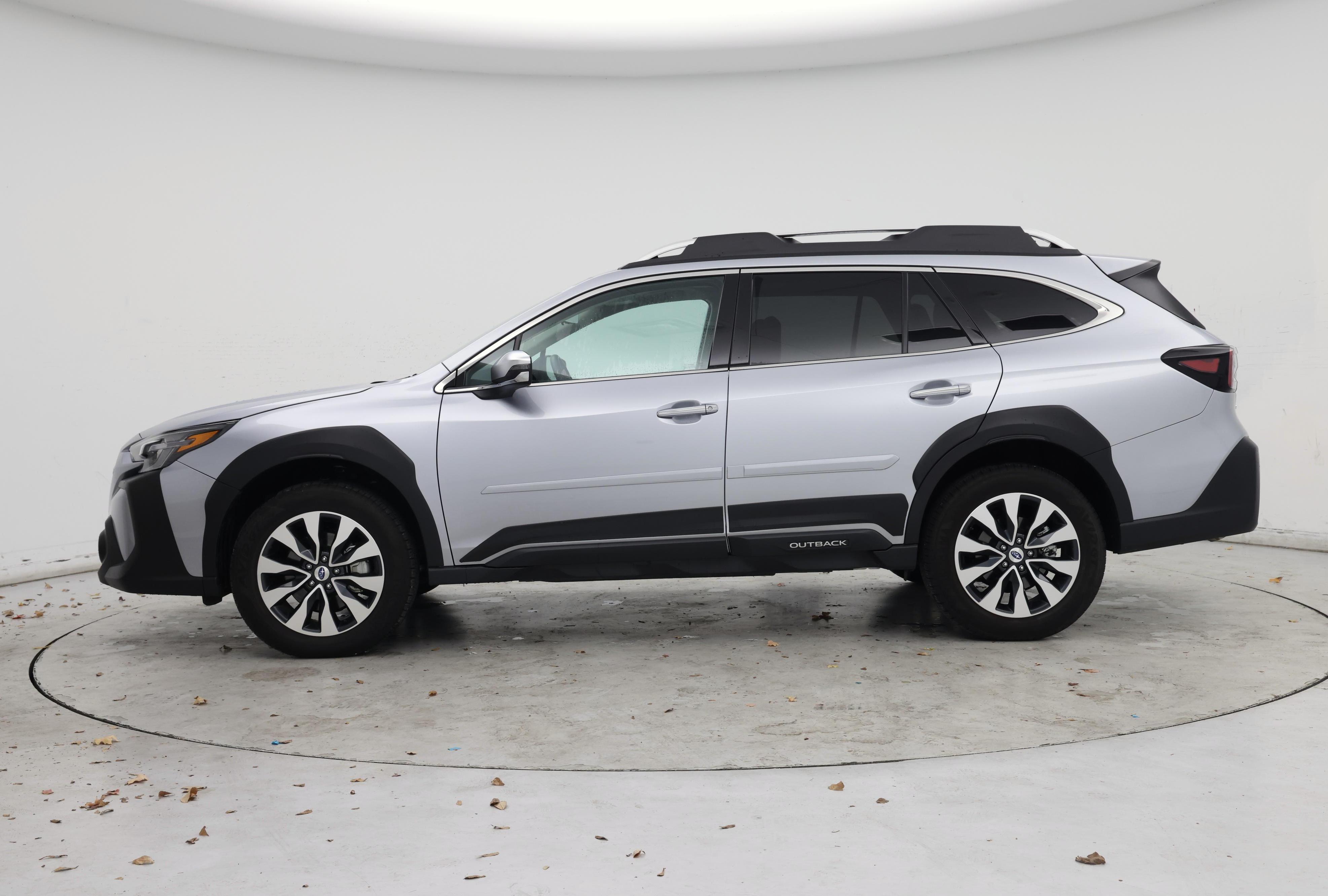 Thumbnail: 2025 Subaru Outback - 3