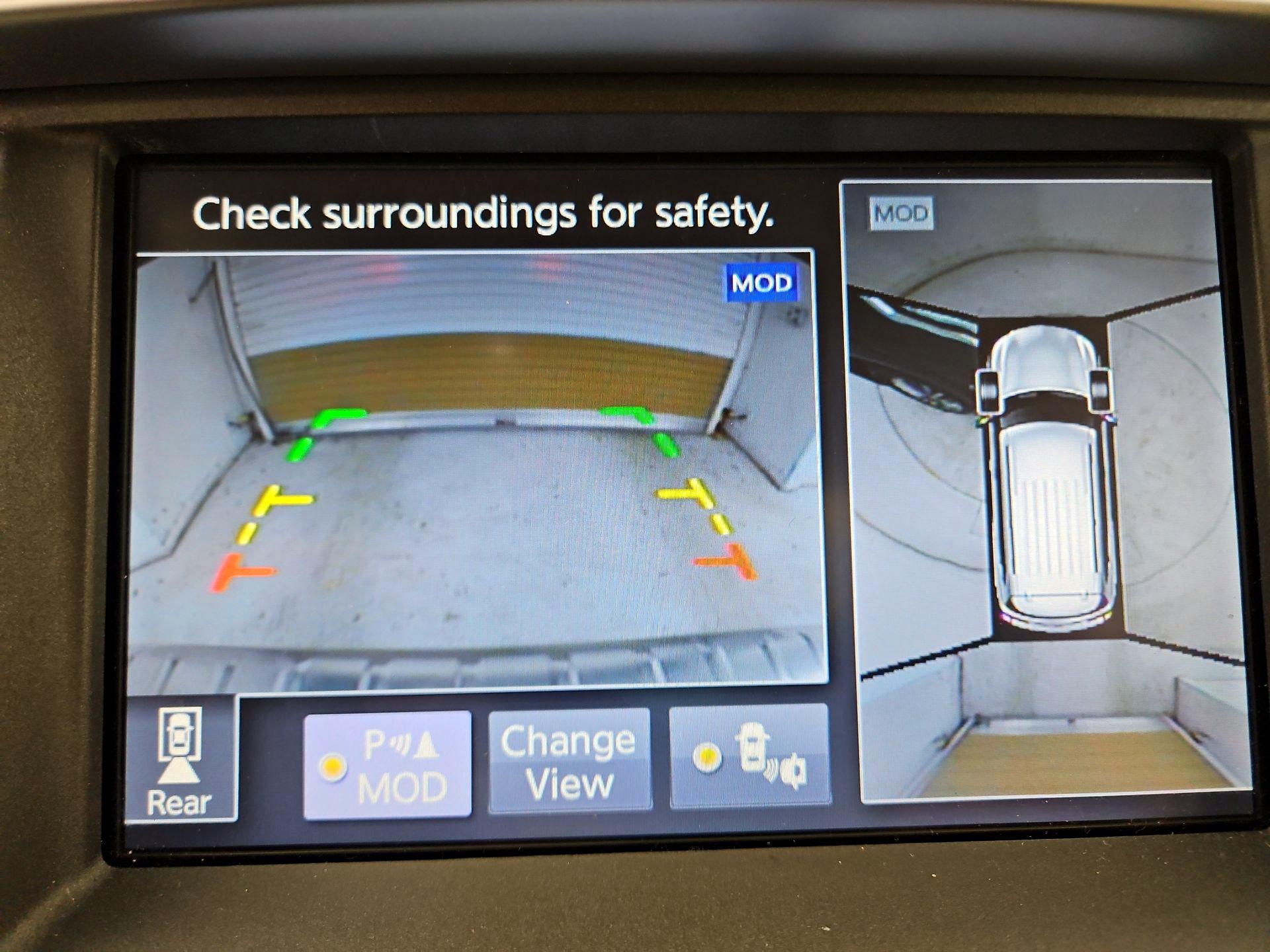 Thumbnail: 2019 INFINITI QX80 - 15