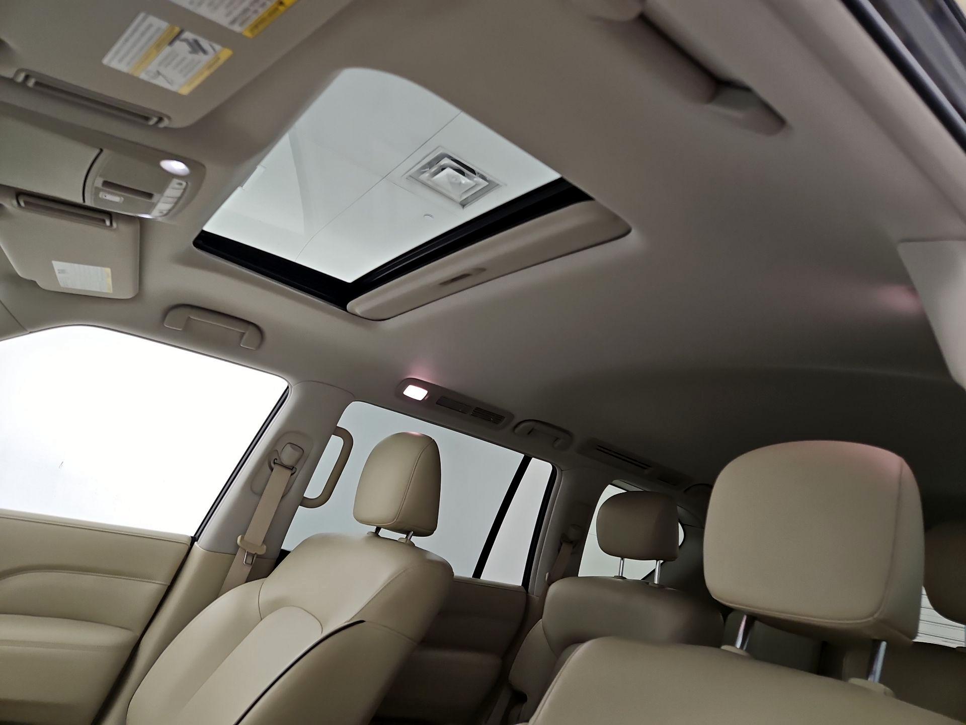 Thumbnail: 2019 INFINITI QX80 - 20