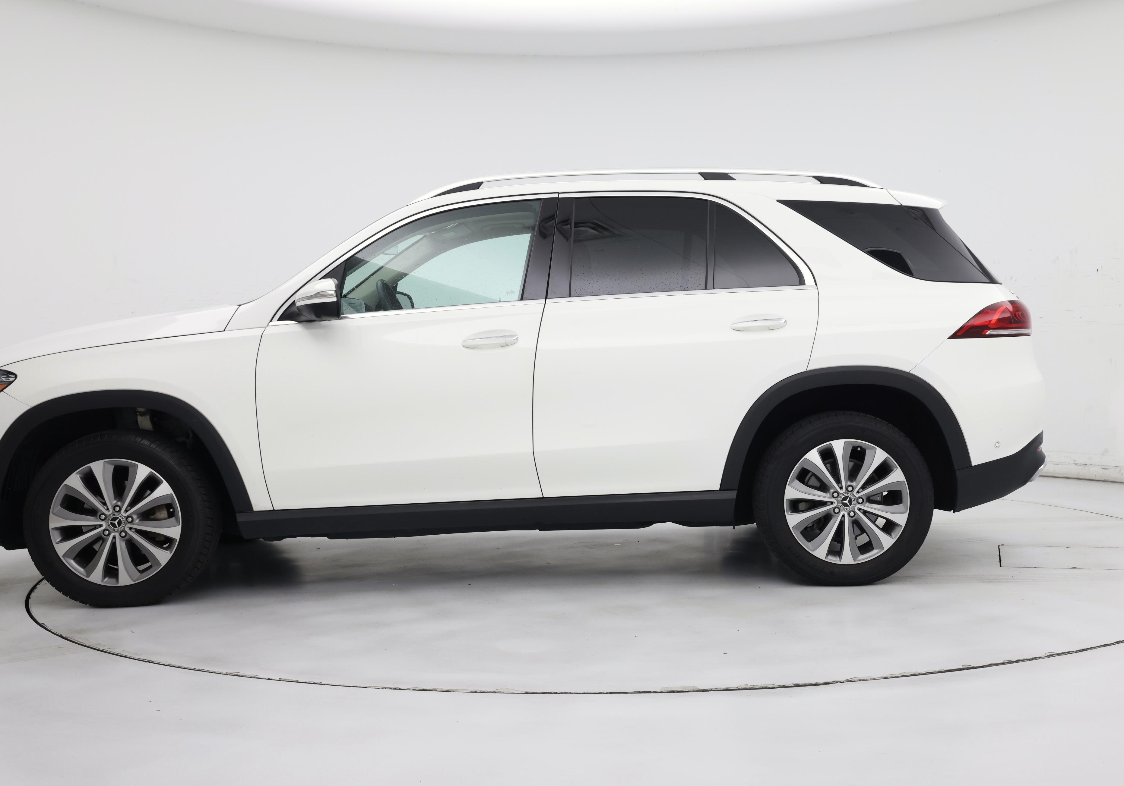 Thumbnail: 2020 Mercedes-Benz GLE - 3