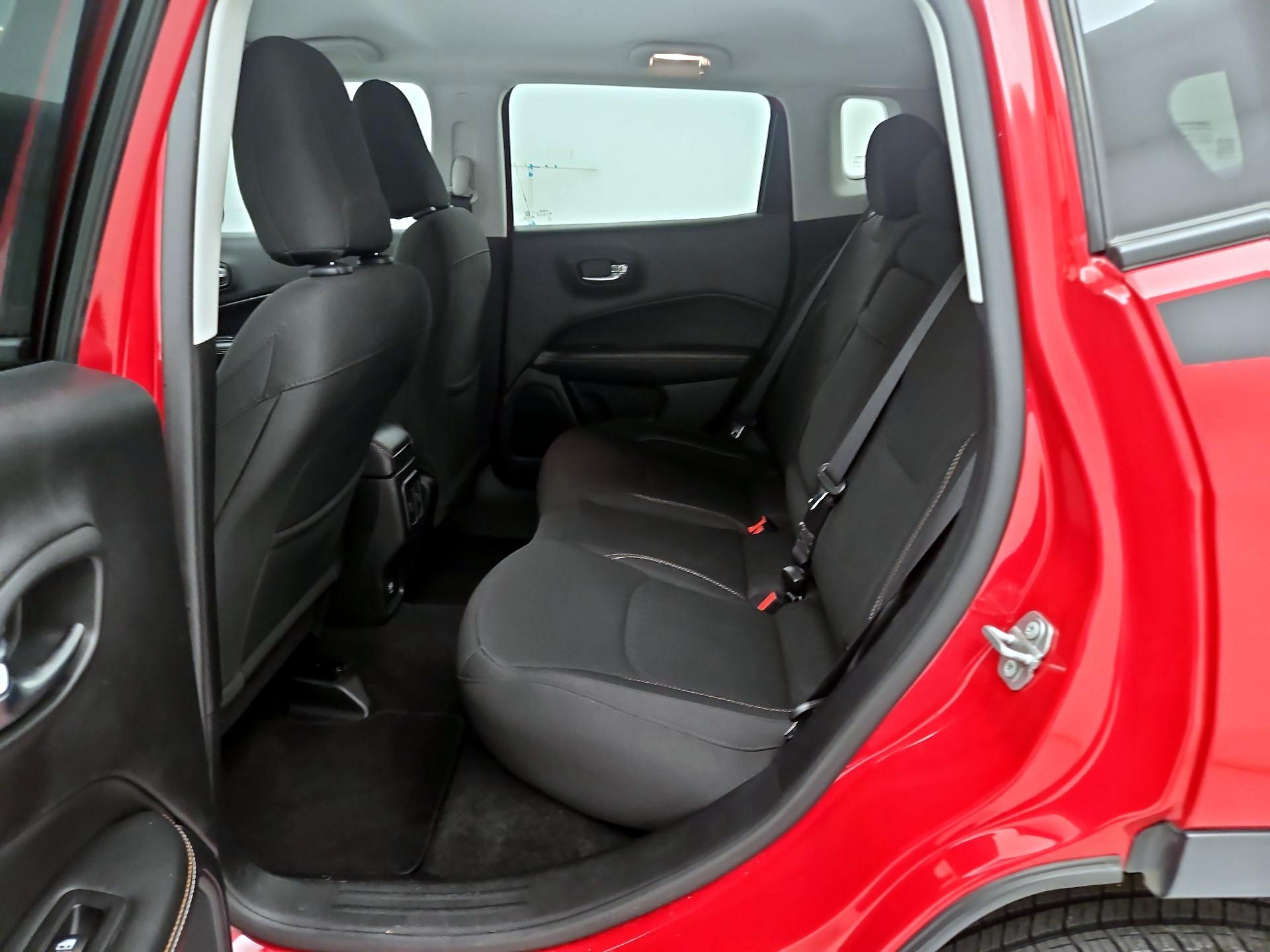 Thumbnail: 2020 Jeep Compass - 19